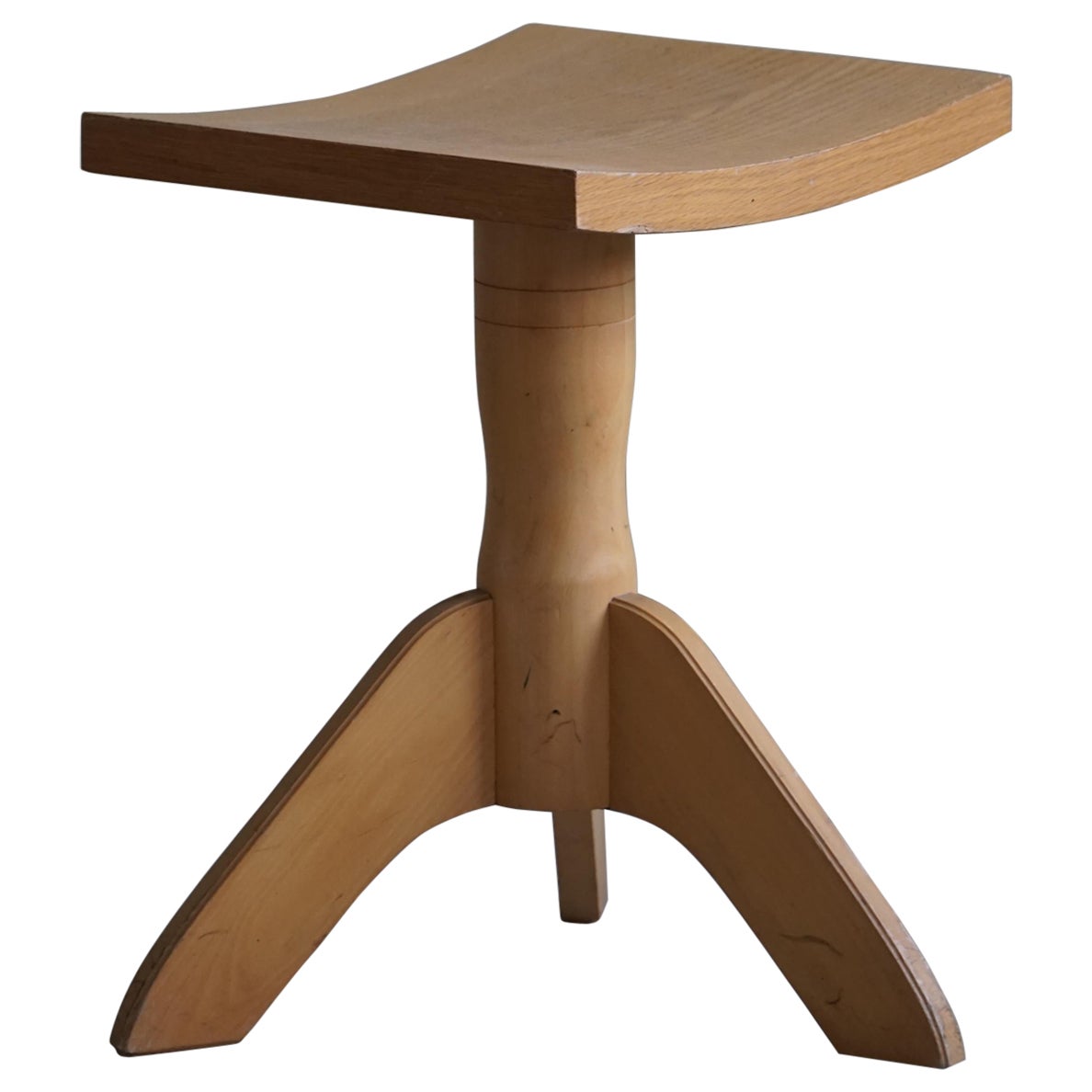 Tabouret tripode pivotant danois moderne du milieu du siècle dernier, 1970