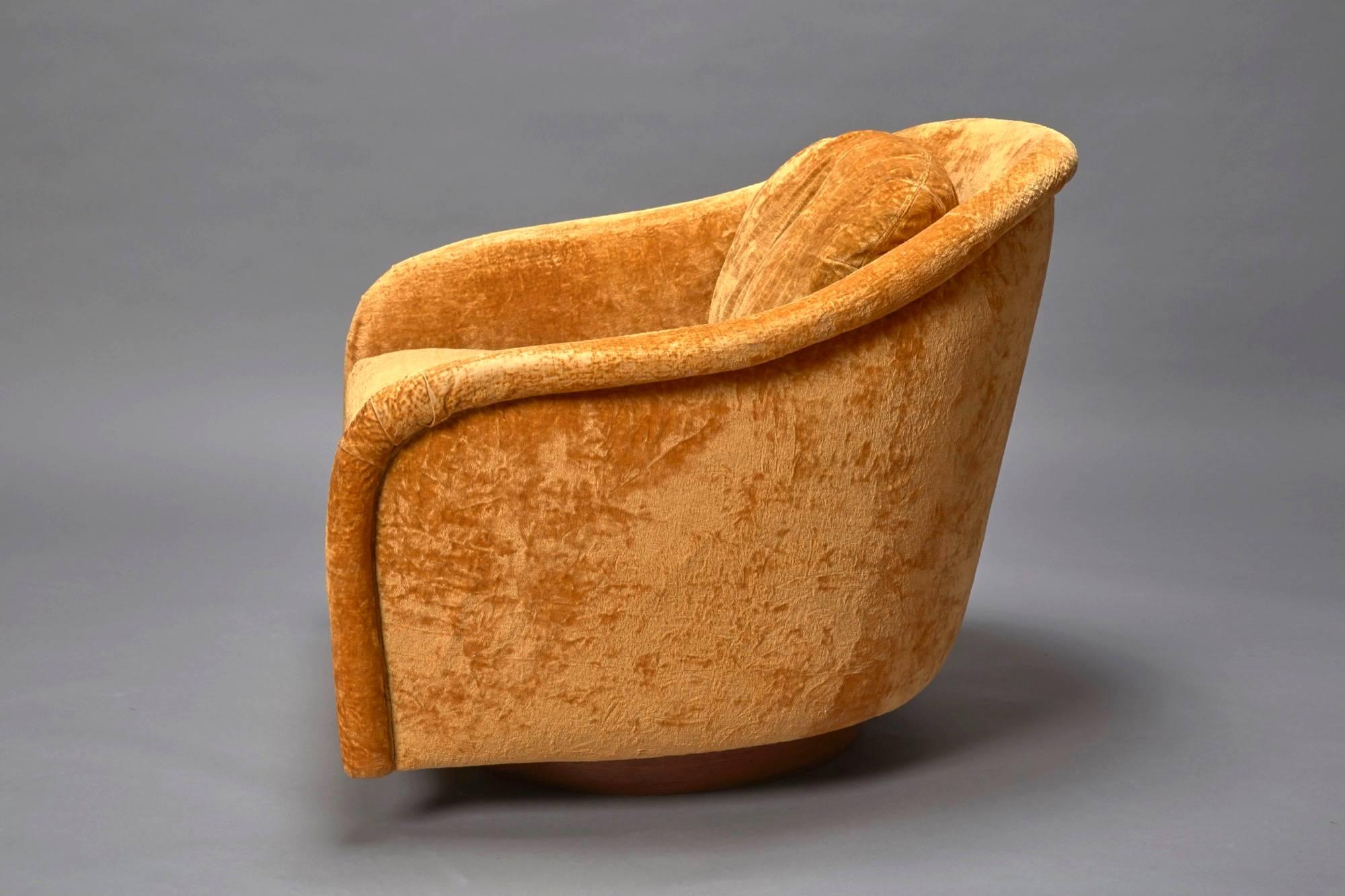 Swivel tub chair by Milo Baughman for Thayer Coggin in original velvet fabric.