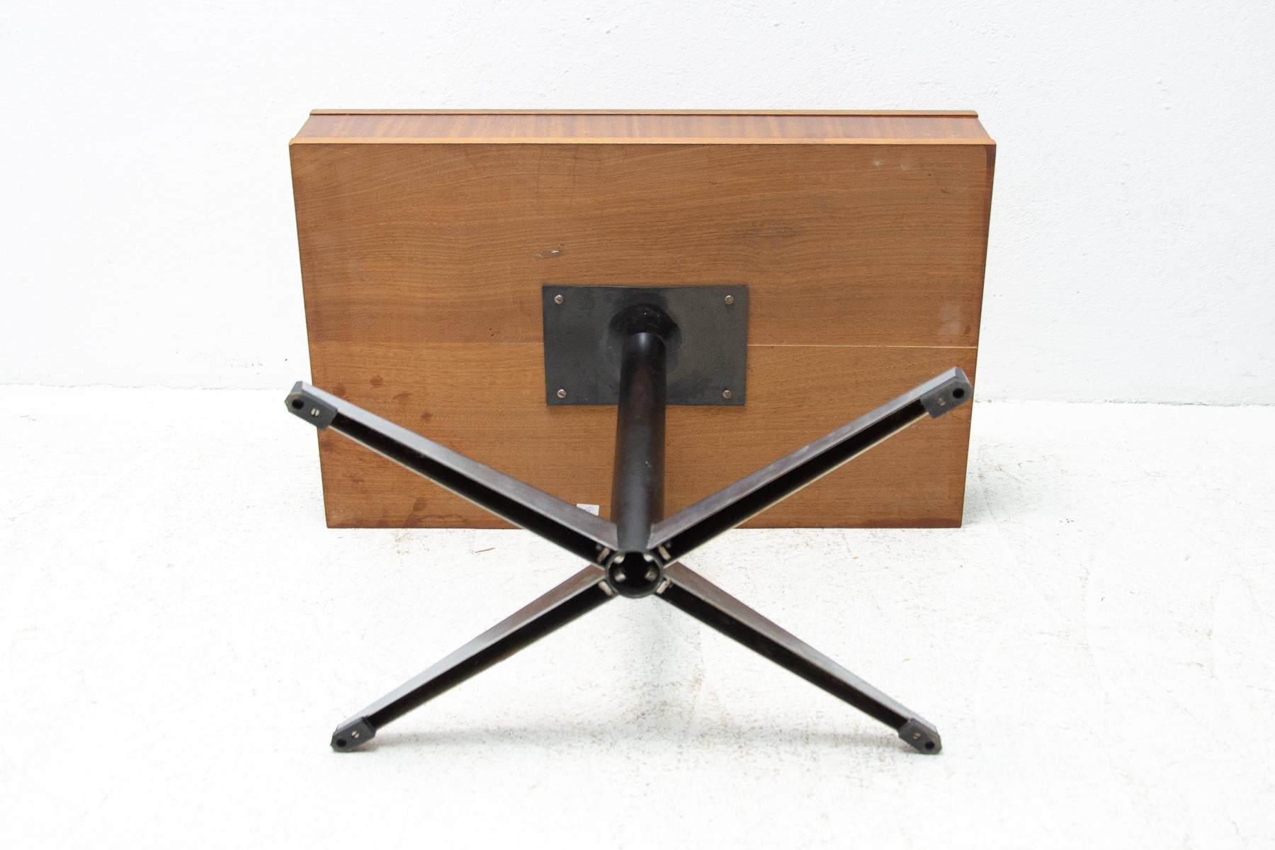 Swivel TV Table or Side Table, 1970´s, Czechoslovakia For Sale 5