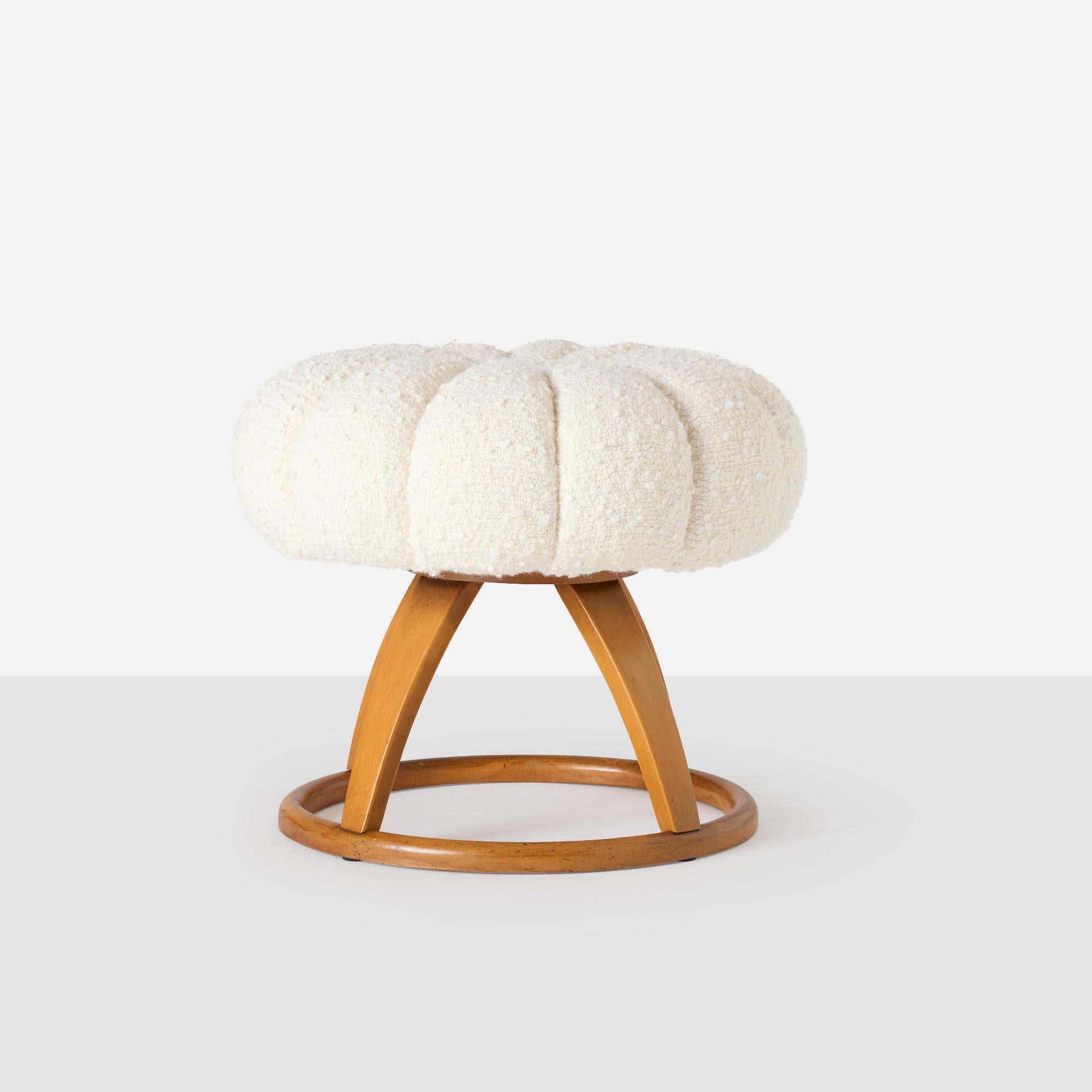 Moderne Tabouret de coiffeuse pivotant de Heywood-Wakefield en vente