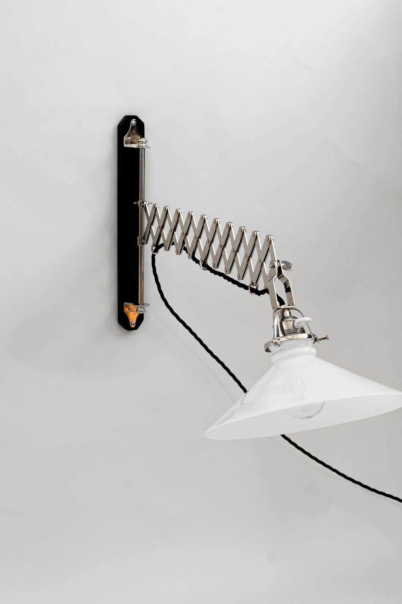 Austrian Swiveling and Extendable Nickel-Plated Art Deco Wall Lamp Around 1920s For Sale