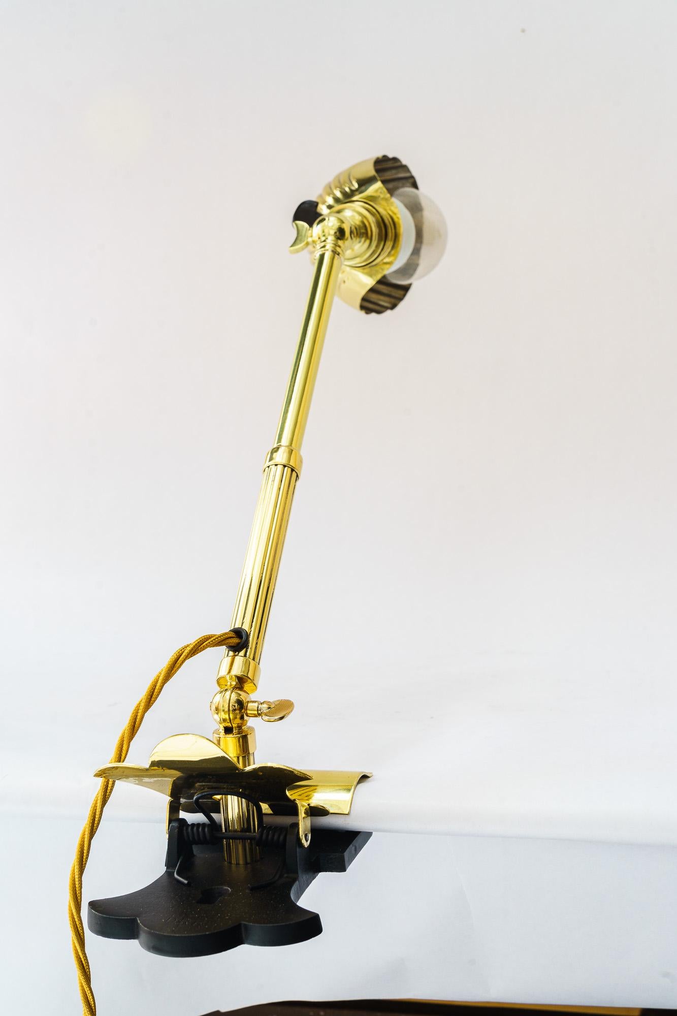 Swiveling Art Deco Clamp Table Lamp, circa around 1920s 4