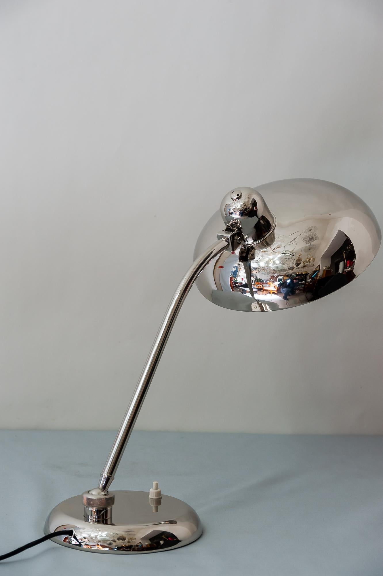 Swiveling Art Deco Nickel Table Lamp 1930s 9