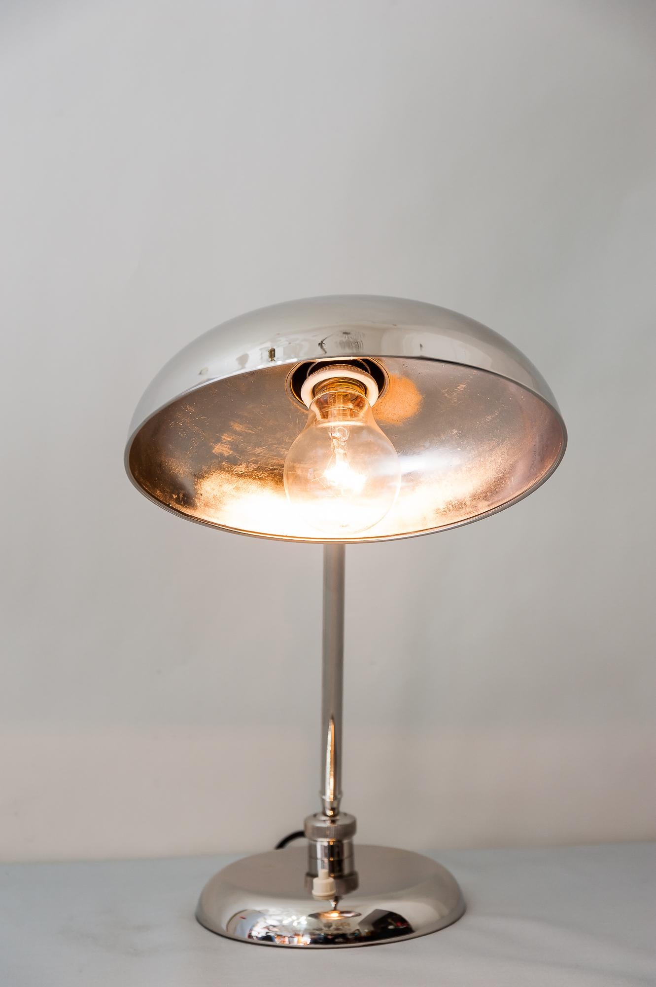 Swiveling Art Deco Nickel Table Lamp 1930s 3