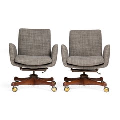 1960s Swiveling Desk Chair by Vladimir Kagan