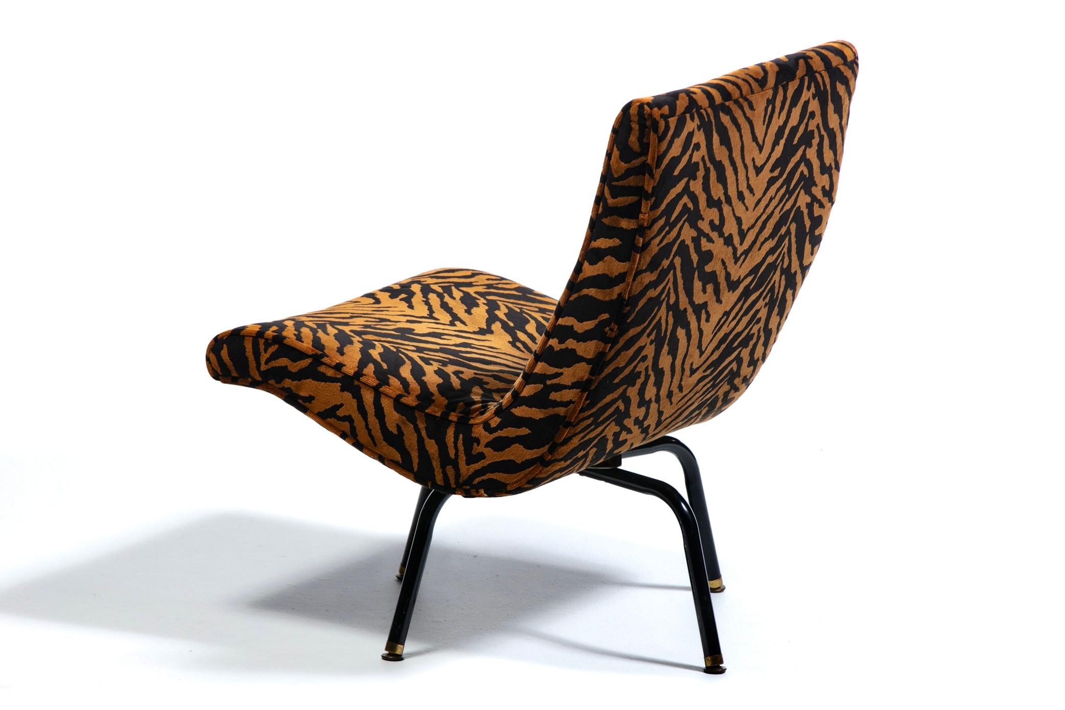 Swiveling Mid Century Modern Scoop Chairs Newly Upholstered in Tiger Velvet For Sale 4