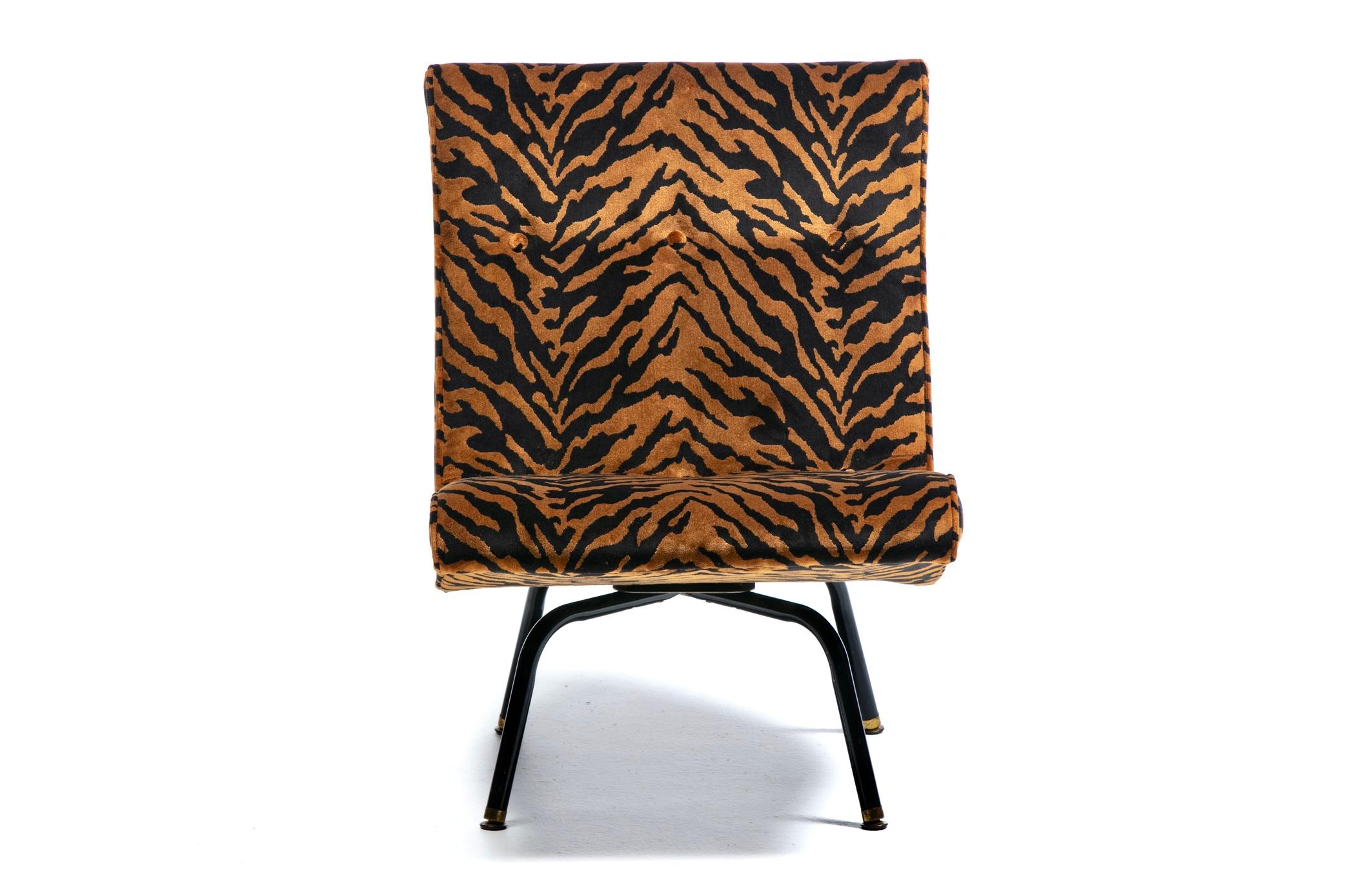 Swiveling Mid Century Modern Scoop Chairs Newly Upholstered in Tiger Velvet For Sale 7