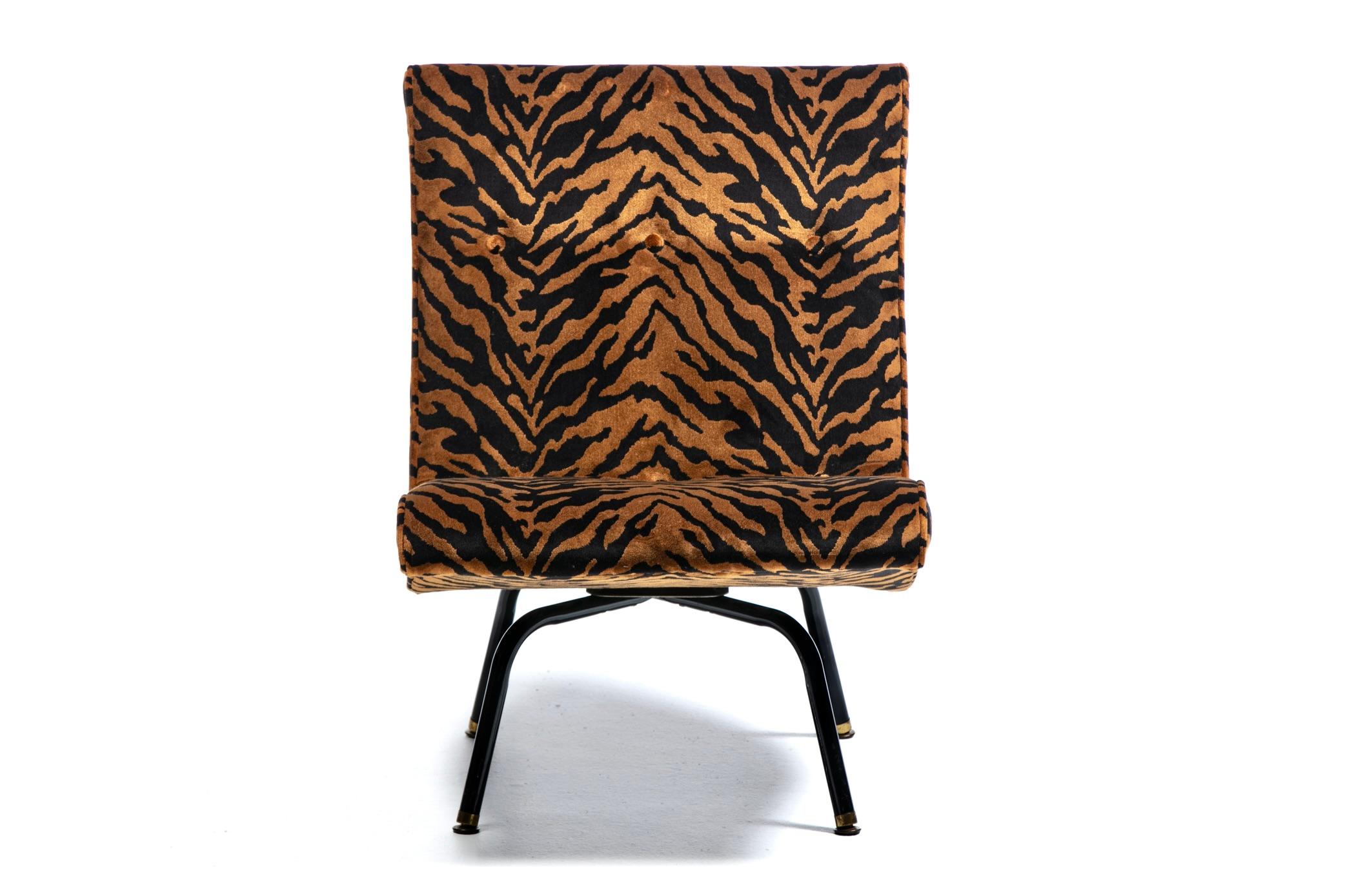 Swiveling Mid Century Modern Scoop Chairs Newly Upholstered in Tiger Velvet In Good Condition For Sale In Saint Louis, MO