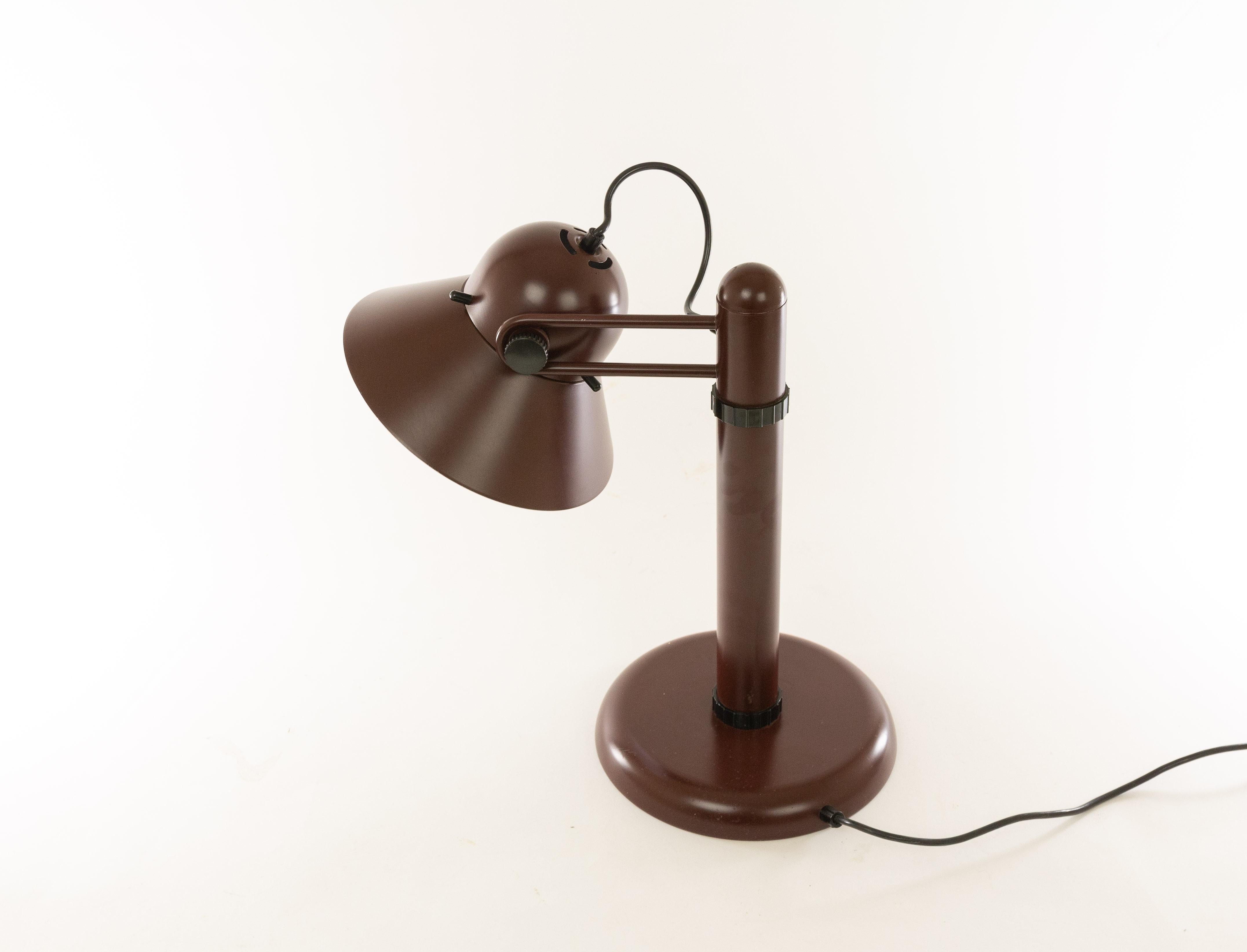italien Lampe de table pivotante de Gae Aulenti pour Stilnovo, 1970 en vente