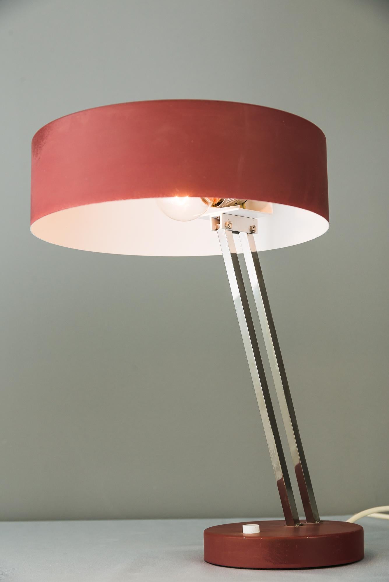 Metal Swiveling Table Lamp, Italy, circa 1960s For Sale