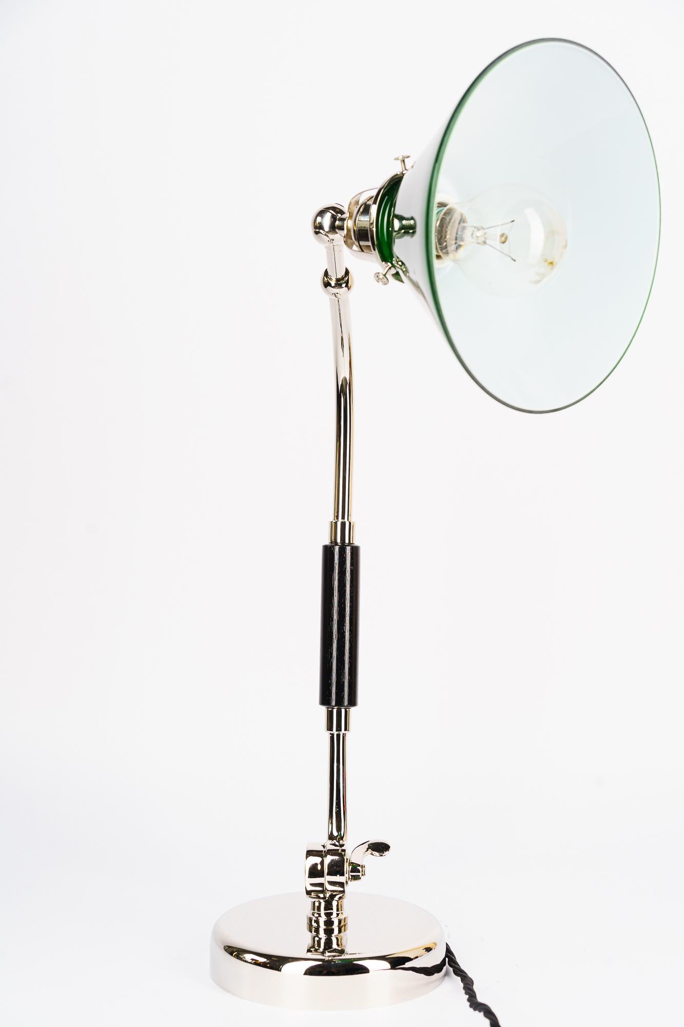 Swivelling Nickel-plated art deco table lamp with green glass shade vienna 1920s For Sale 2