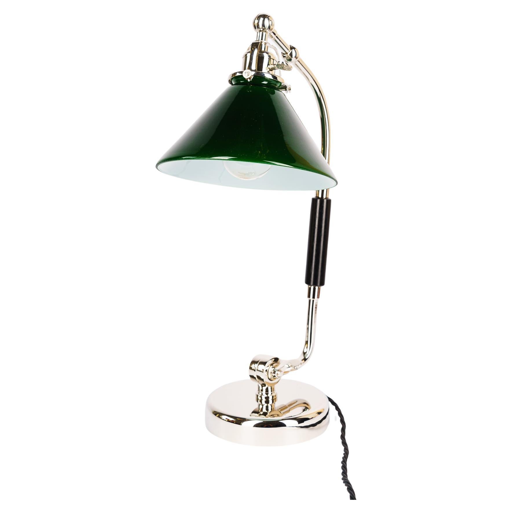 Swivelling Nickel-plated art deco table lamp with green glass shade vienna 1920s For Sale