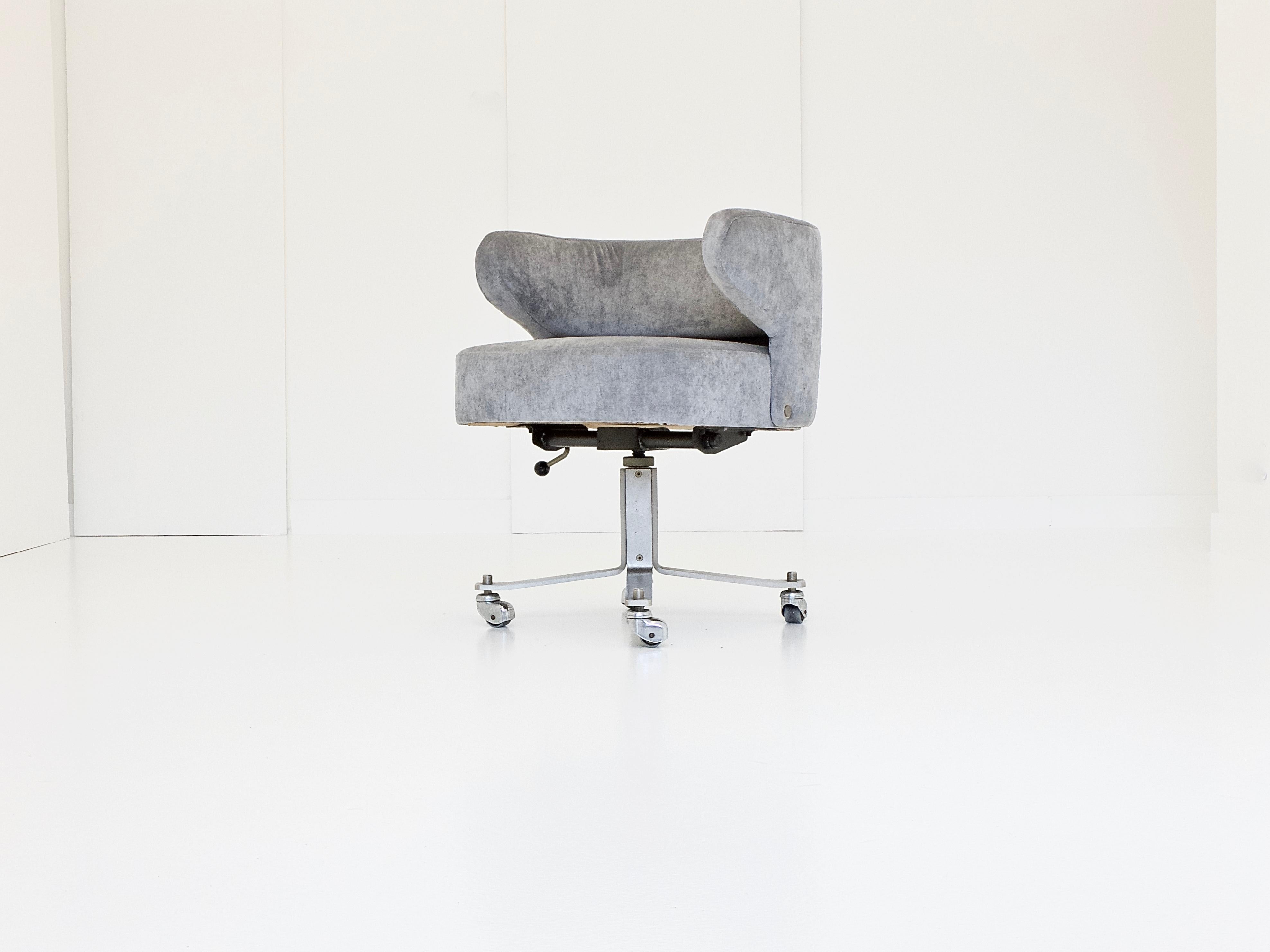 Swivelling Poney Desk Chair by Gianni Moscatelli for Formanova, Italy, 1970 6