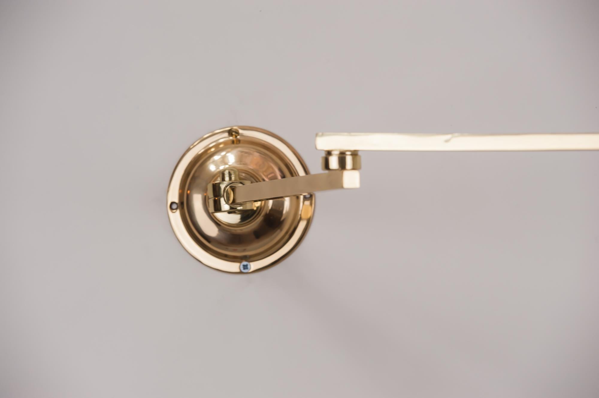 Swivelling Wall Lamp, 1920s In Excellent Condition In Wien, AT