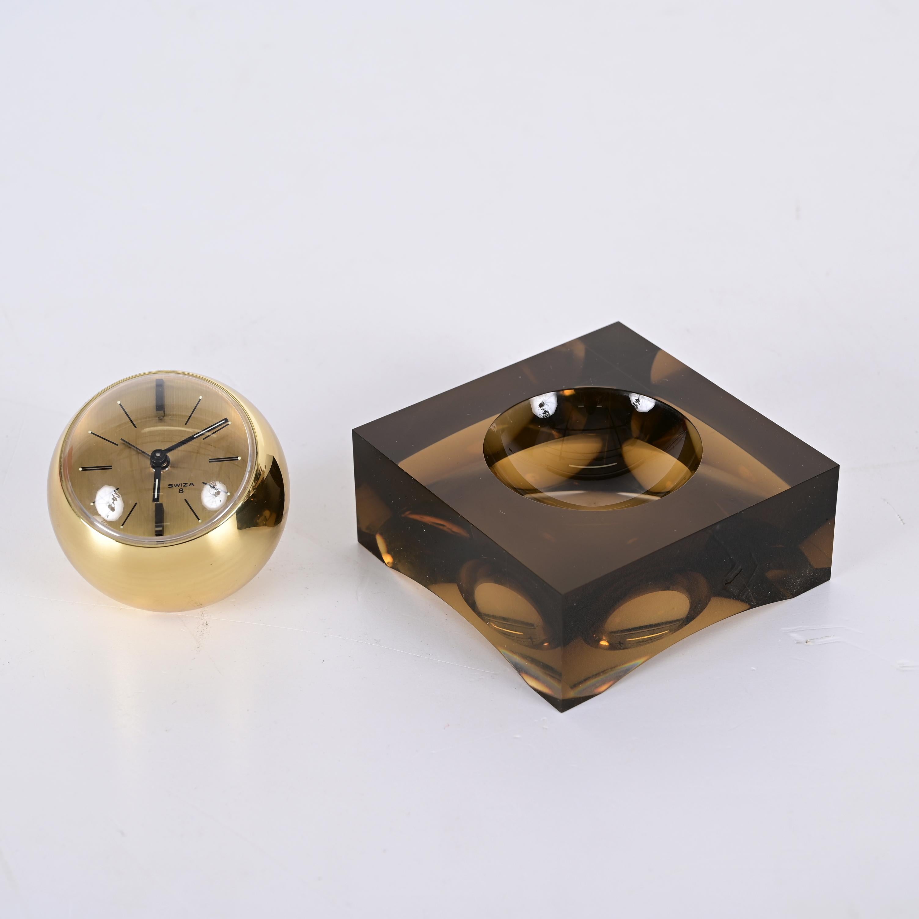 Horloge sphérique Swiza rare de 8 jours dorée avec base en lucite fumée, boîte et garantie en vente 3