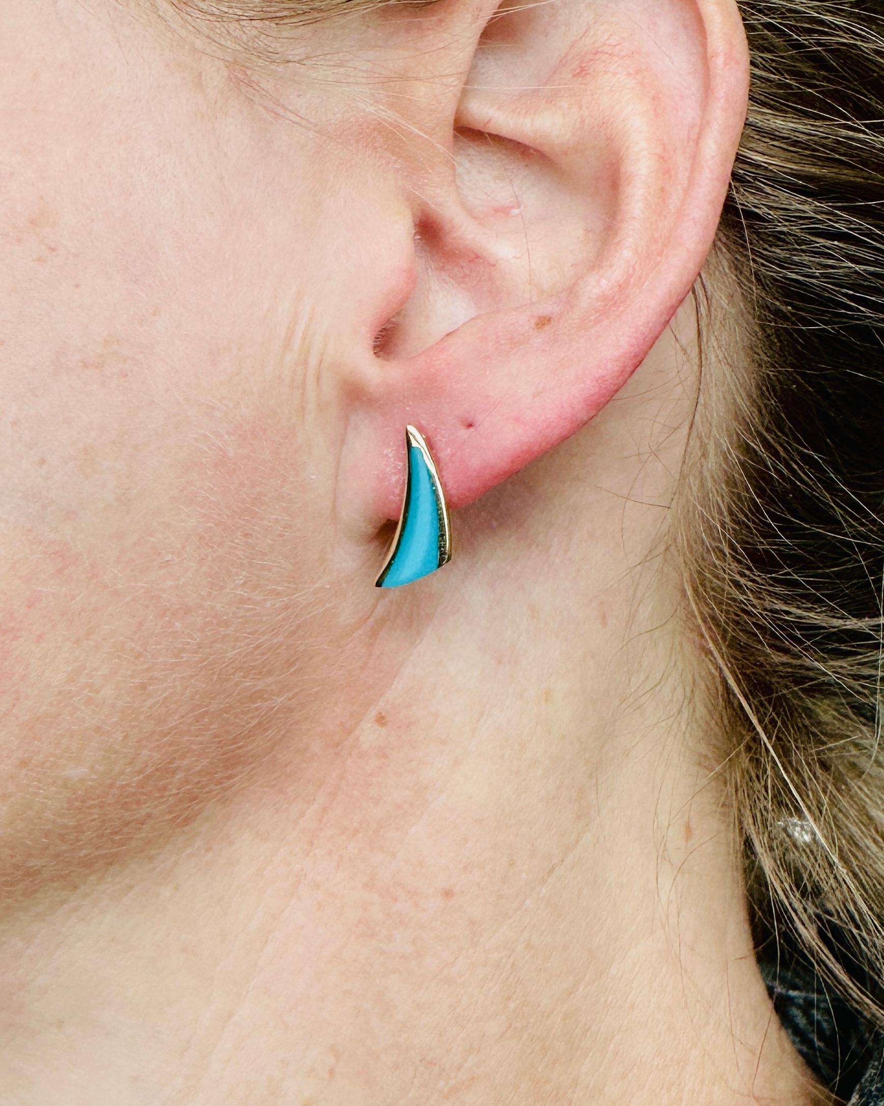 Contemporary Swoop-Triangle Post Earrings, Sleeping Beauty Turquoise Inlay, 14k Yellow Gold For Sale