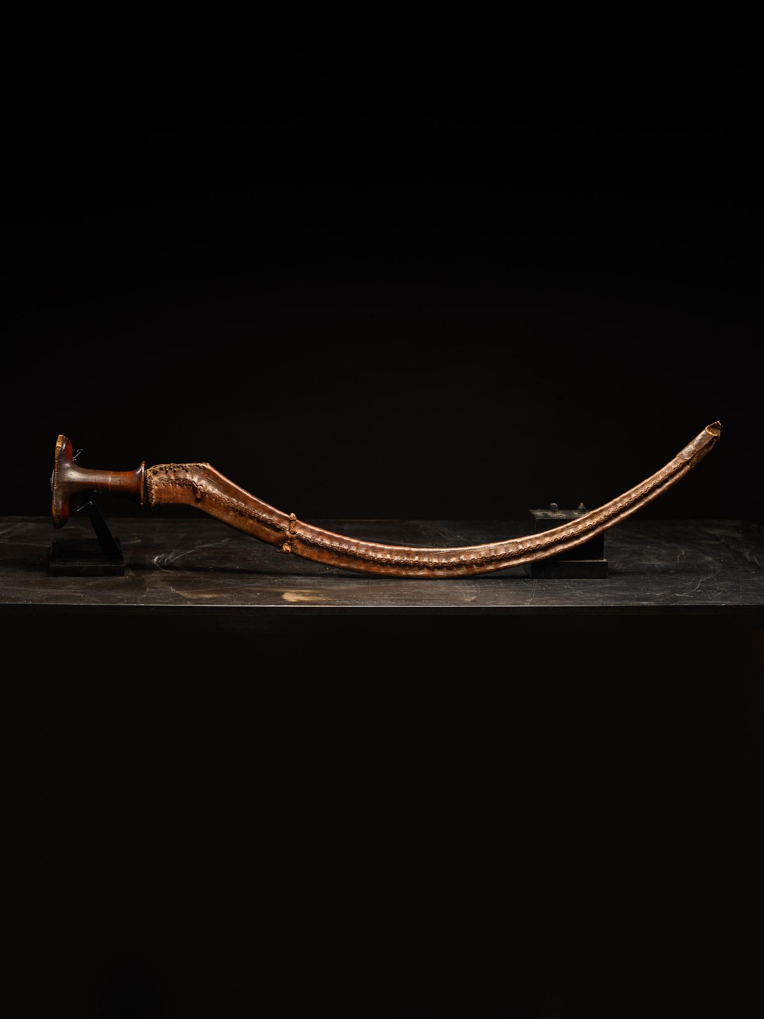 L'épée et son cadeau diaphane de Negus Menelik II empereur d'Éthiopie en vente 1