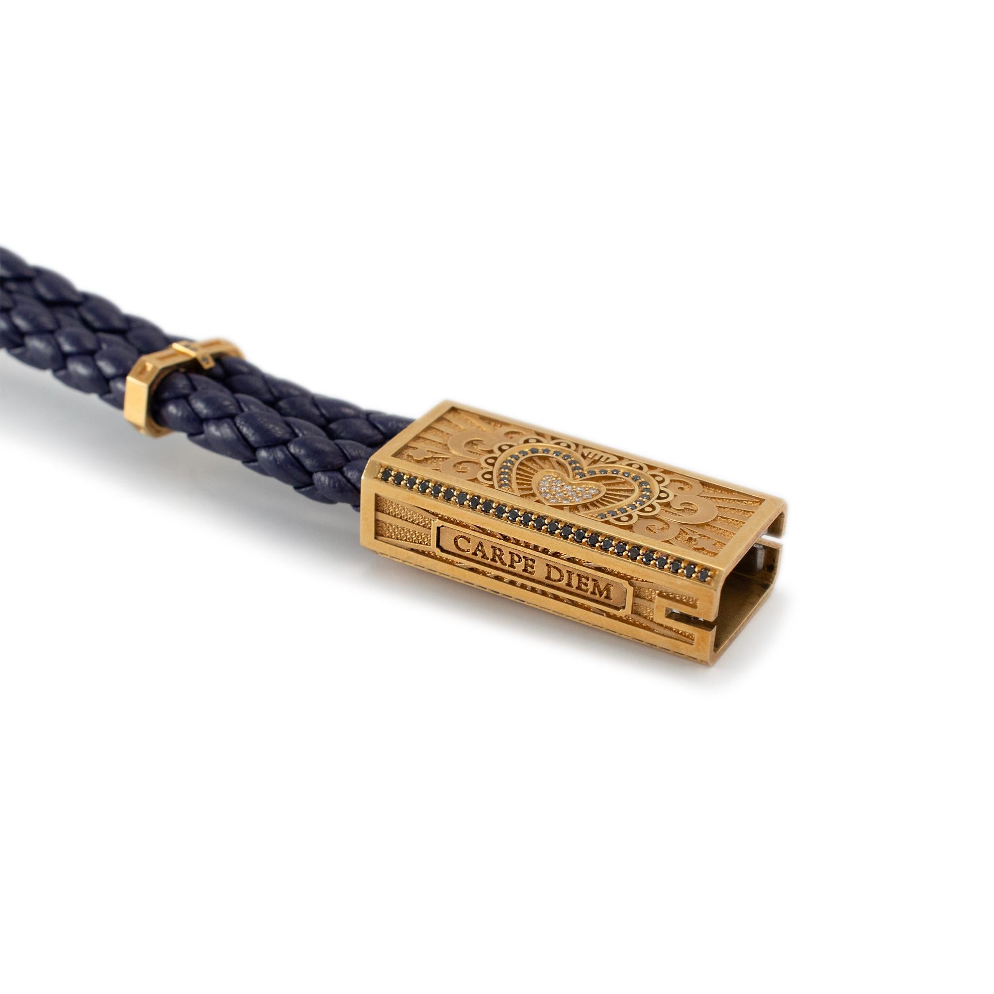 Espada Azul Limitada Carpe Diem 18K Oro Amarillo Titanio Pulsera Corazón Diamante en venta 2