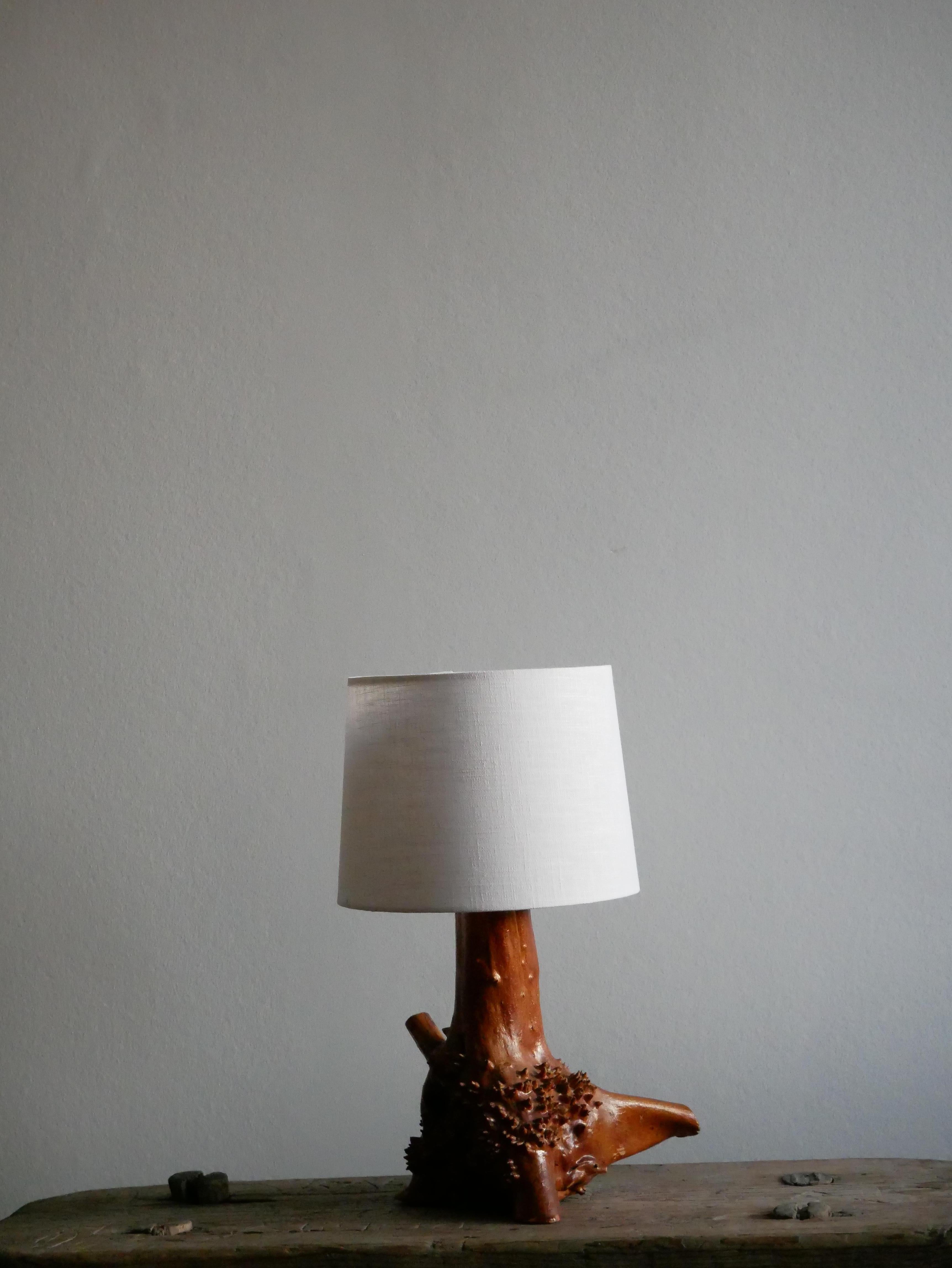 Swedish Mid-Century Modern Burl Table Lamp, 1960s In Good Condition For Sale In Farsta, SE