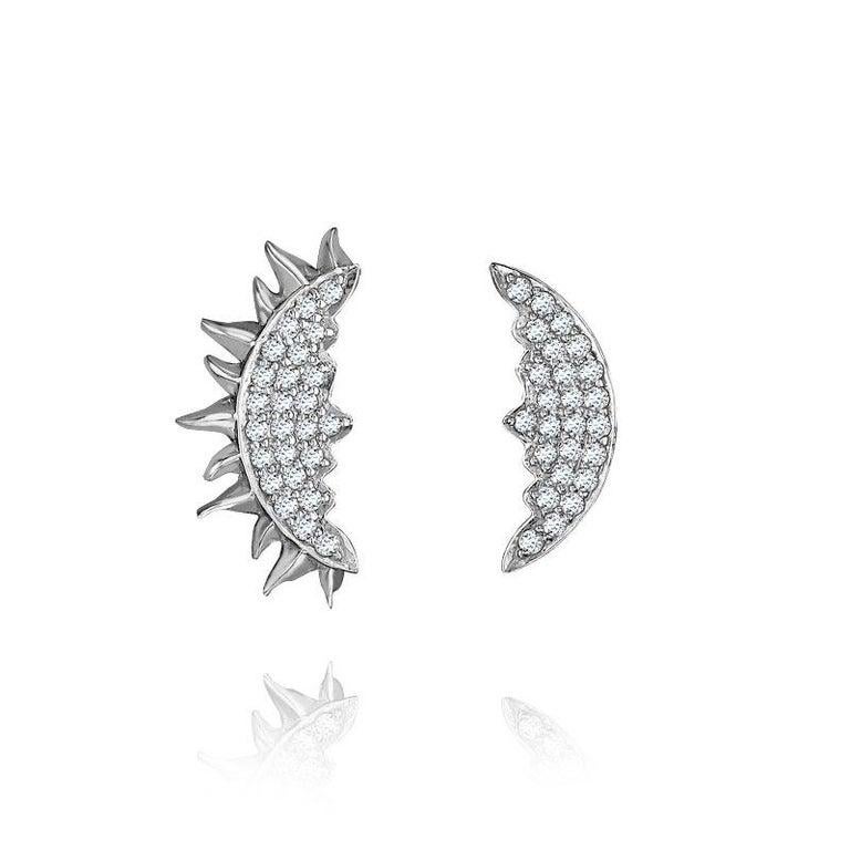 Round Cut Sybarite Day & Night Earrings in White Gold with White Diamonds For Sale