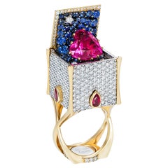 Bague en sybarite avec cœur dans la boîte et rubis