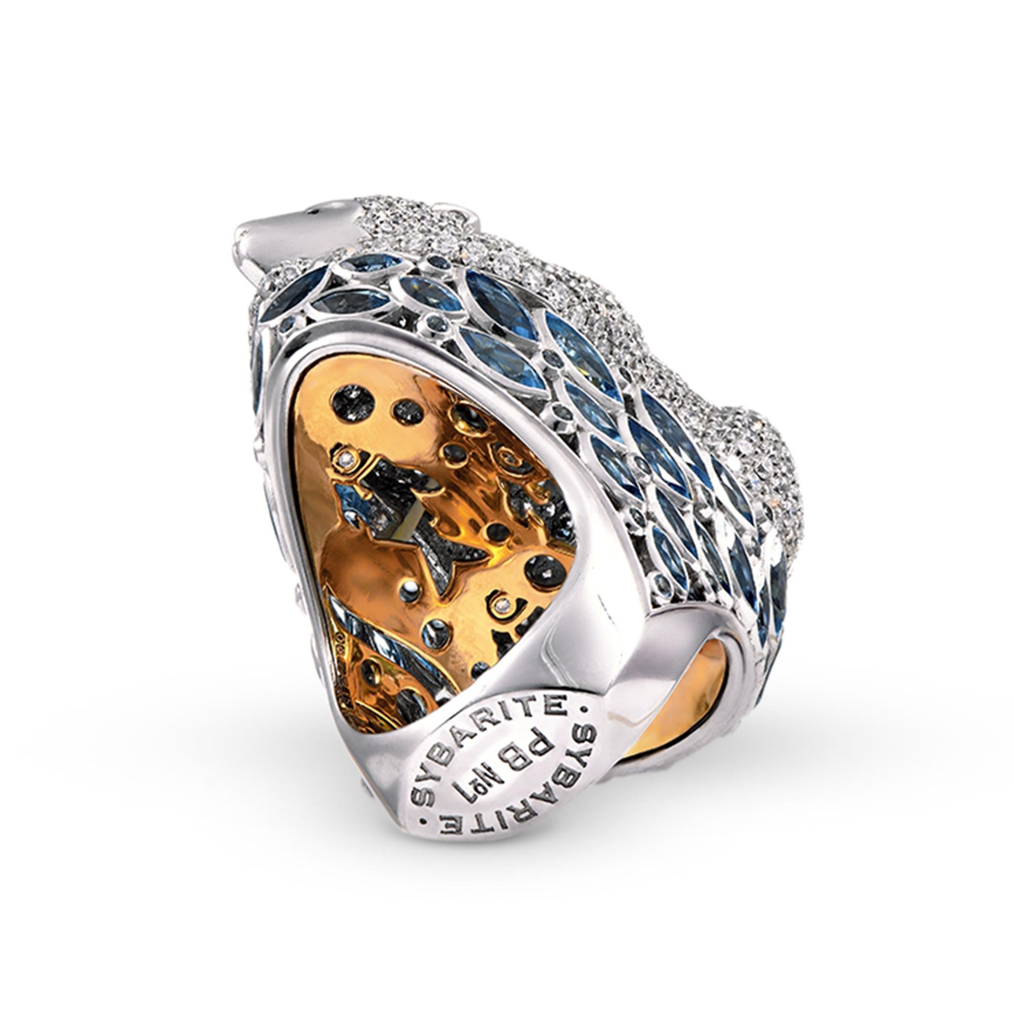 Polar Bear Ring in 18ct Bi-Coloured Gold with Diamonds & Blue Topaz Sybarite For Sale 1