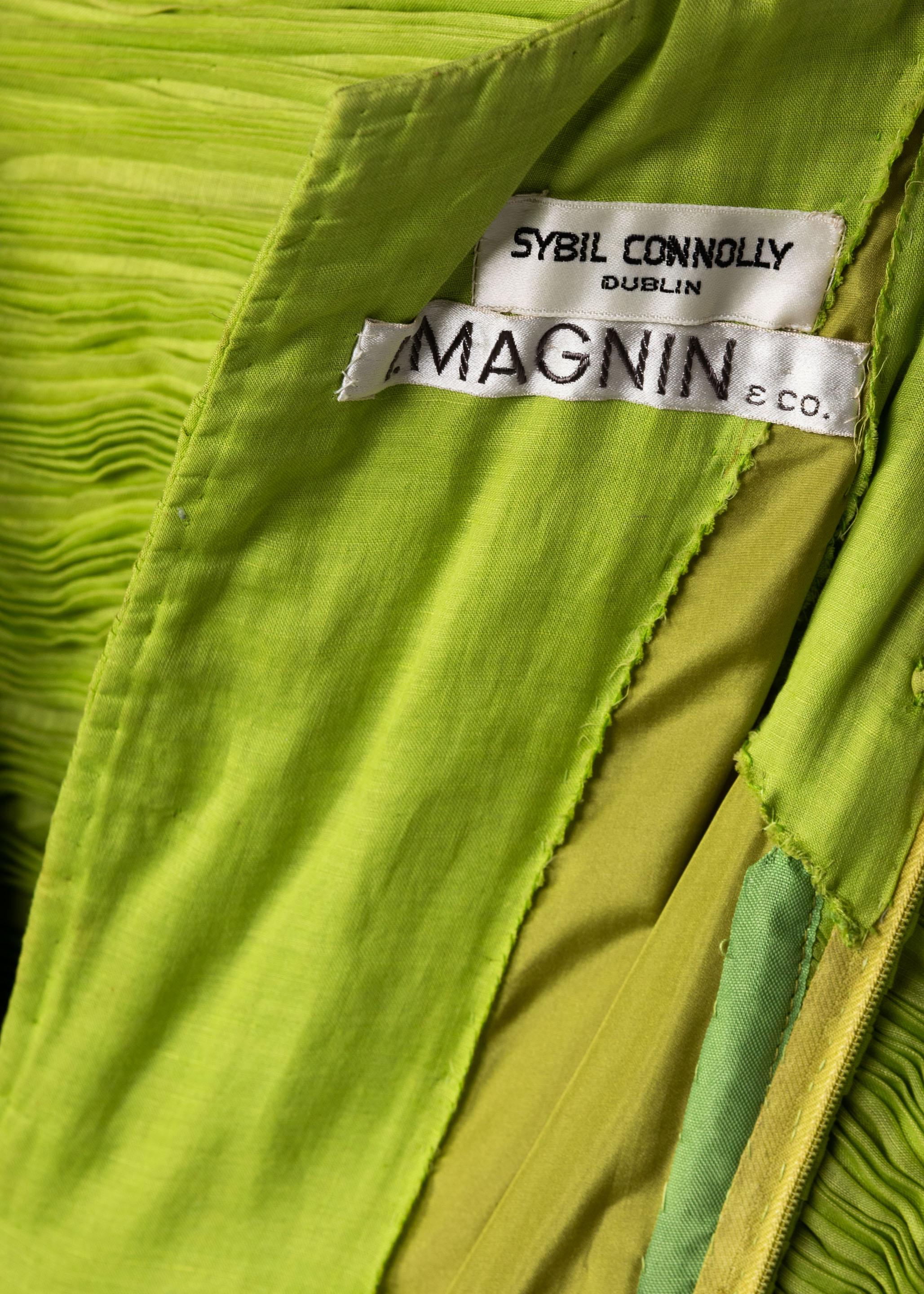 Sybil Connolly Couture Green Pleated Linen Dress, 1960s For Sale 6