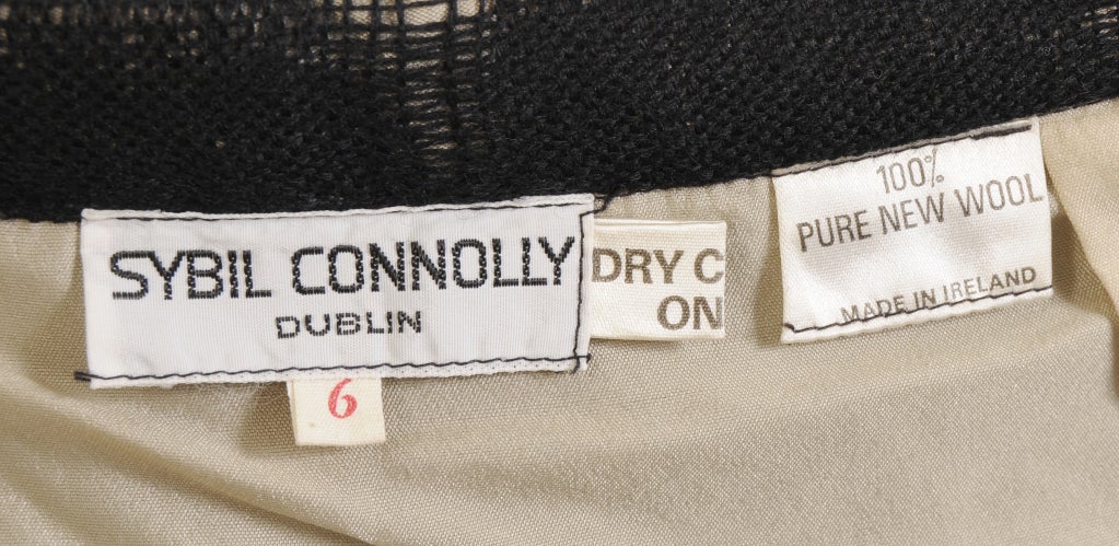 Women's Sybil Connolly Dublin Hand Woven Lightweight Black Wool Evening Skirt For Sale