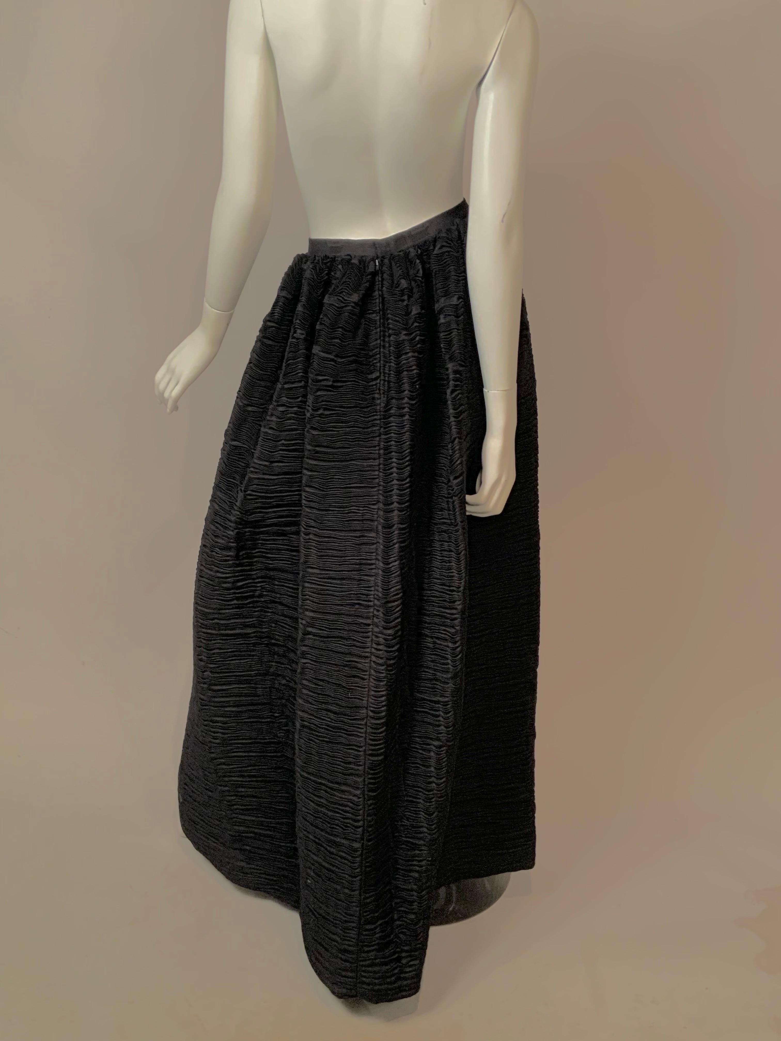 Sybil Connolly - Jupe de soirée plissée en lin noir en vente 5