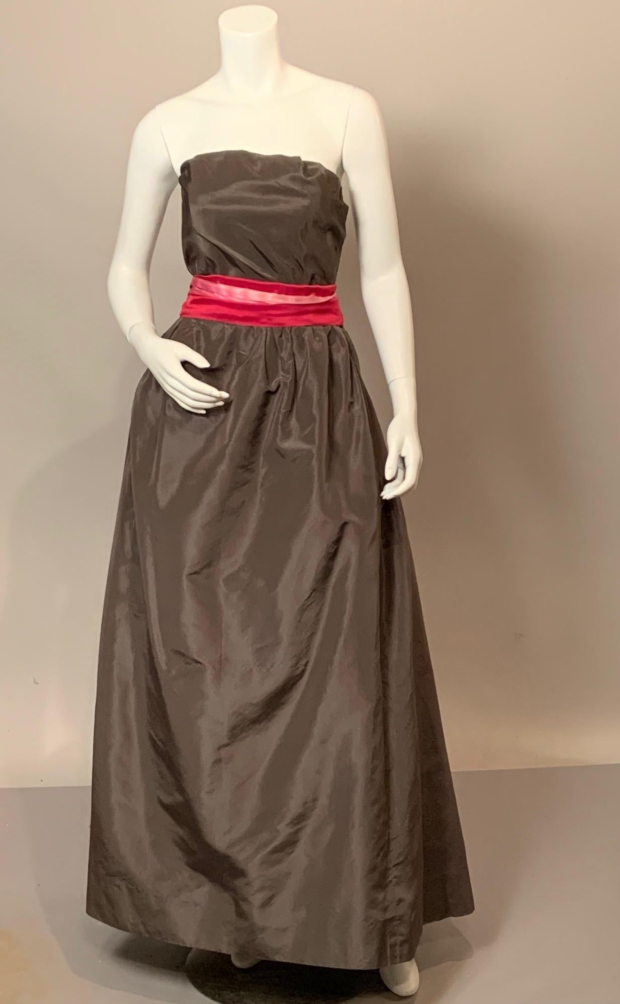 Sybil Connolly Haute Couture Charcoal Grey Strapless Ballgown For Sale 4