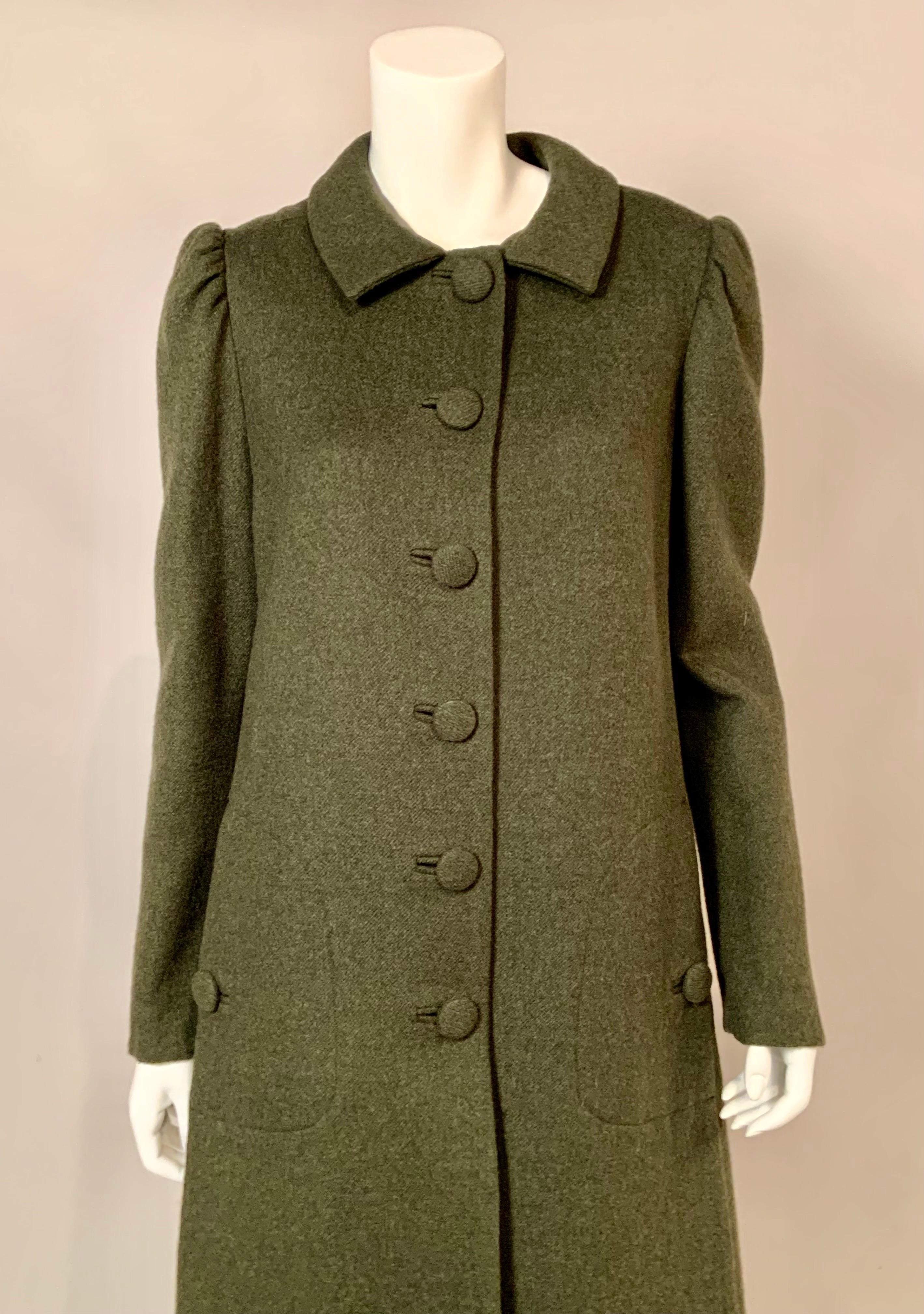 Sybil Connolly Irish Couture Double Faced Loden Green and Plaid Wool Coat In Excellent Condition For Sale In New Hope, PA