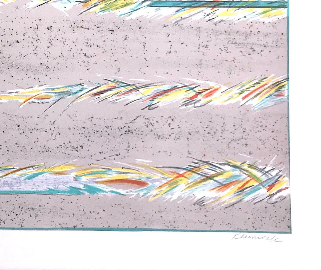 Lithographie signée DREAMFIELDS III : TAUPE, abstrait pastel multicolore  - Gris Print par Sybil Kleinrock