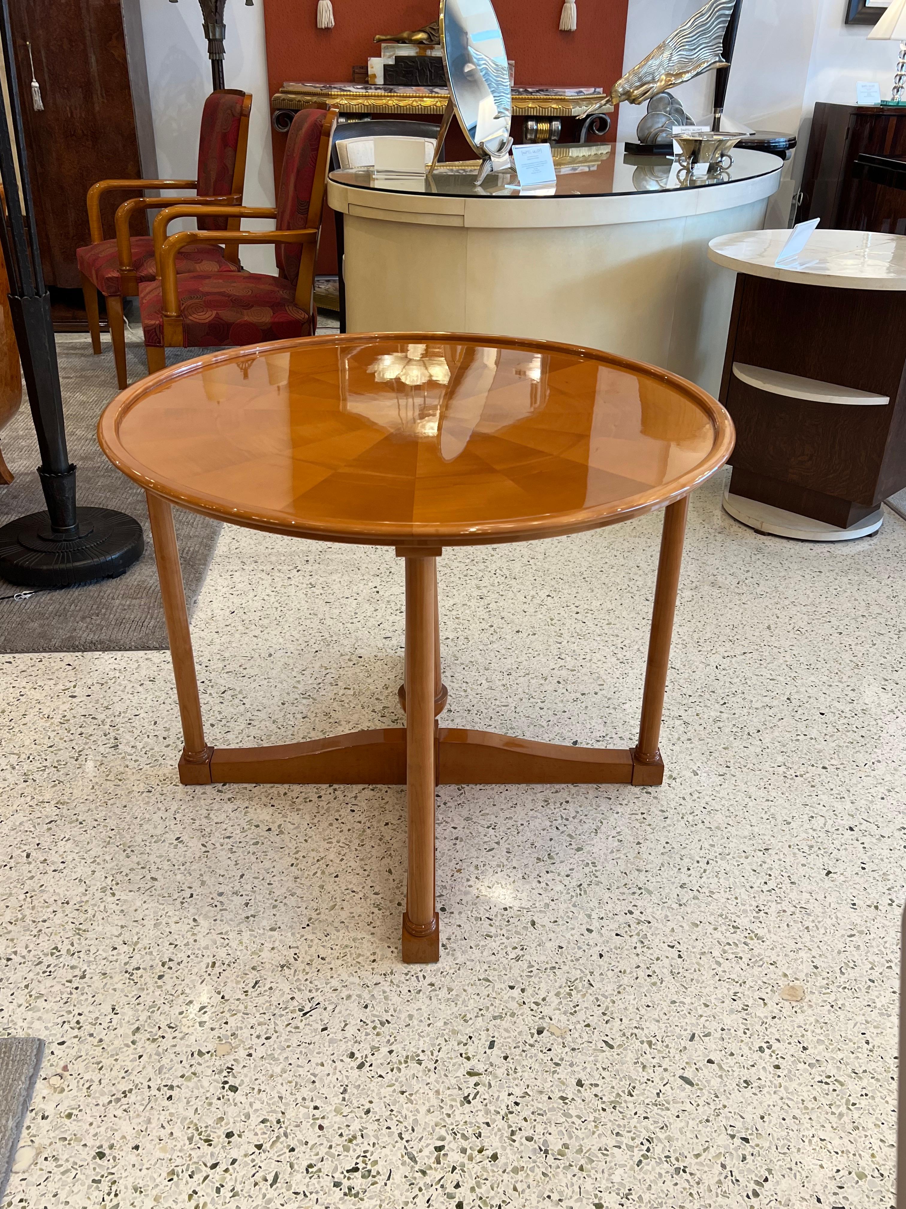 20ième siècle Mid-Century Sycamore Wood Coffee Table by André Arbus en vente