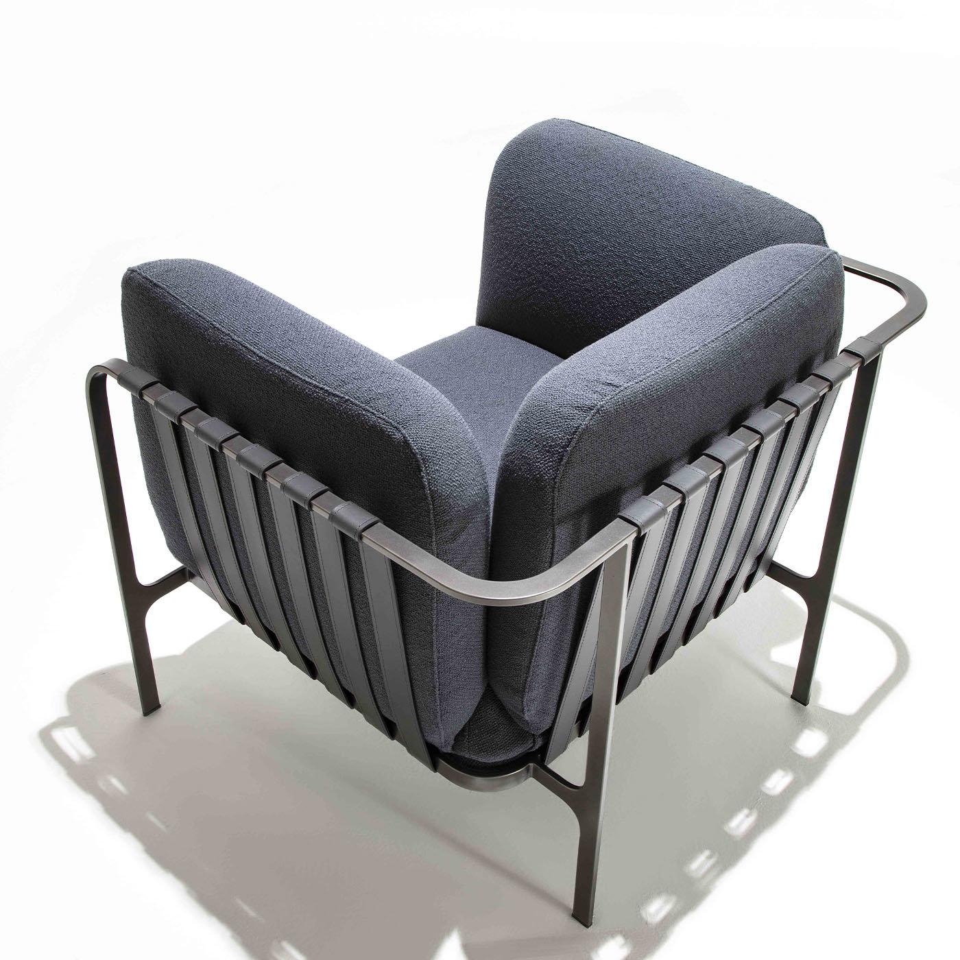 Modern Sydney Dark Gray Armchair For Sale