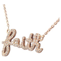 Sydney Evan Faith Colgante de diamantes de oro rosa de 14k Pave Collar de firma 1610