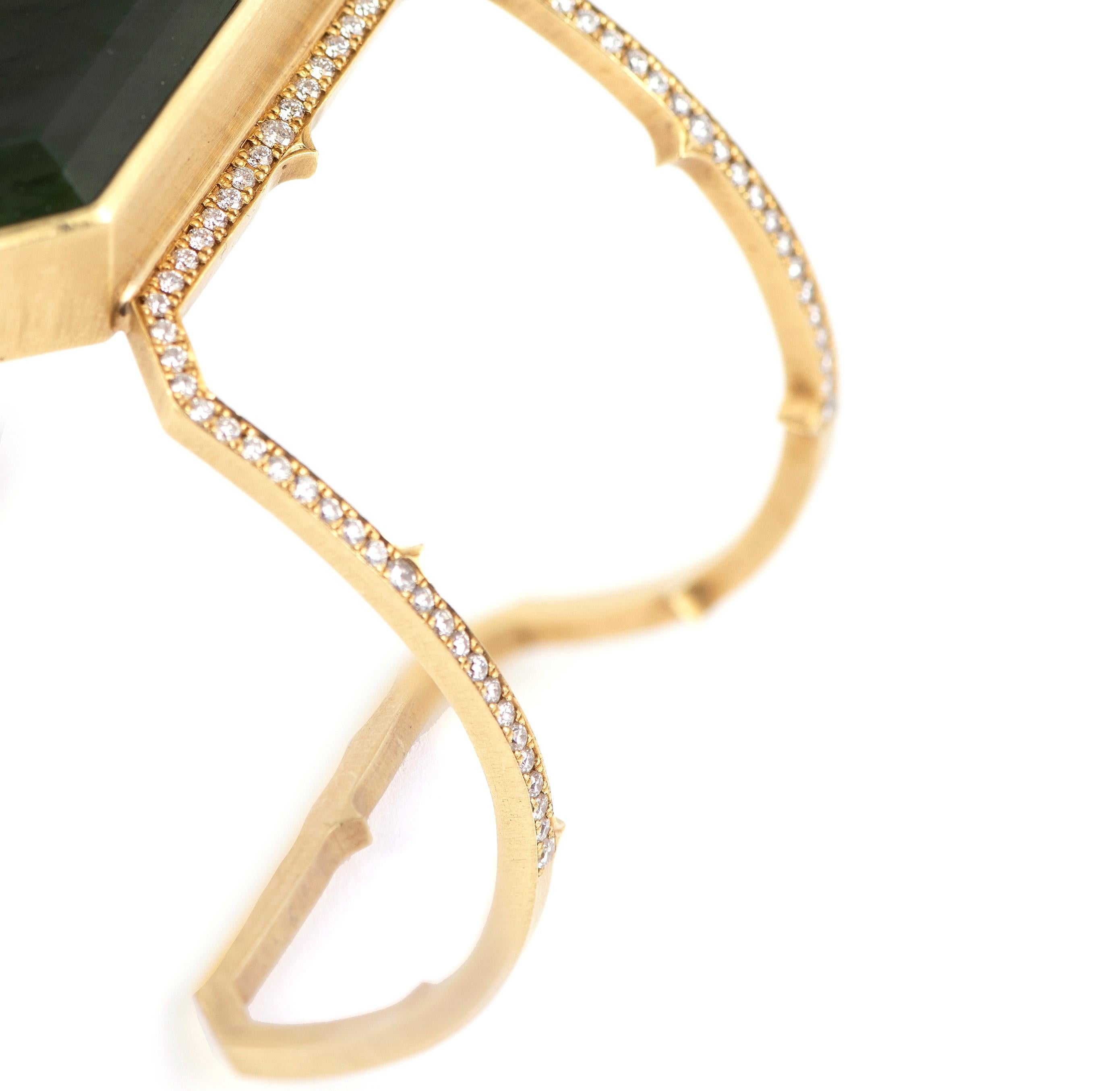Mixed Cut Sylva & Cie 18 Karat Gold Nephrite Jade Bangle Cuff Bracelet with Diamonds For Sale