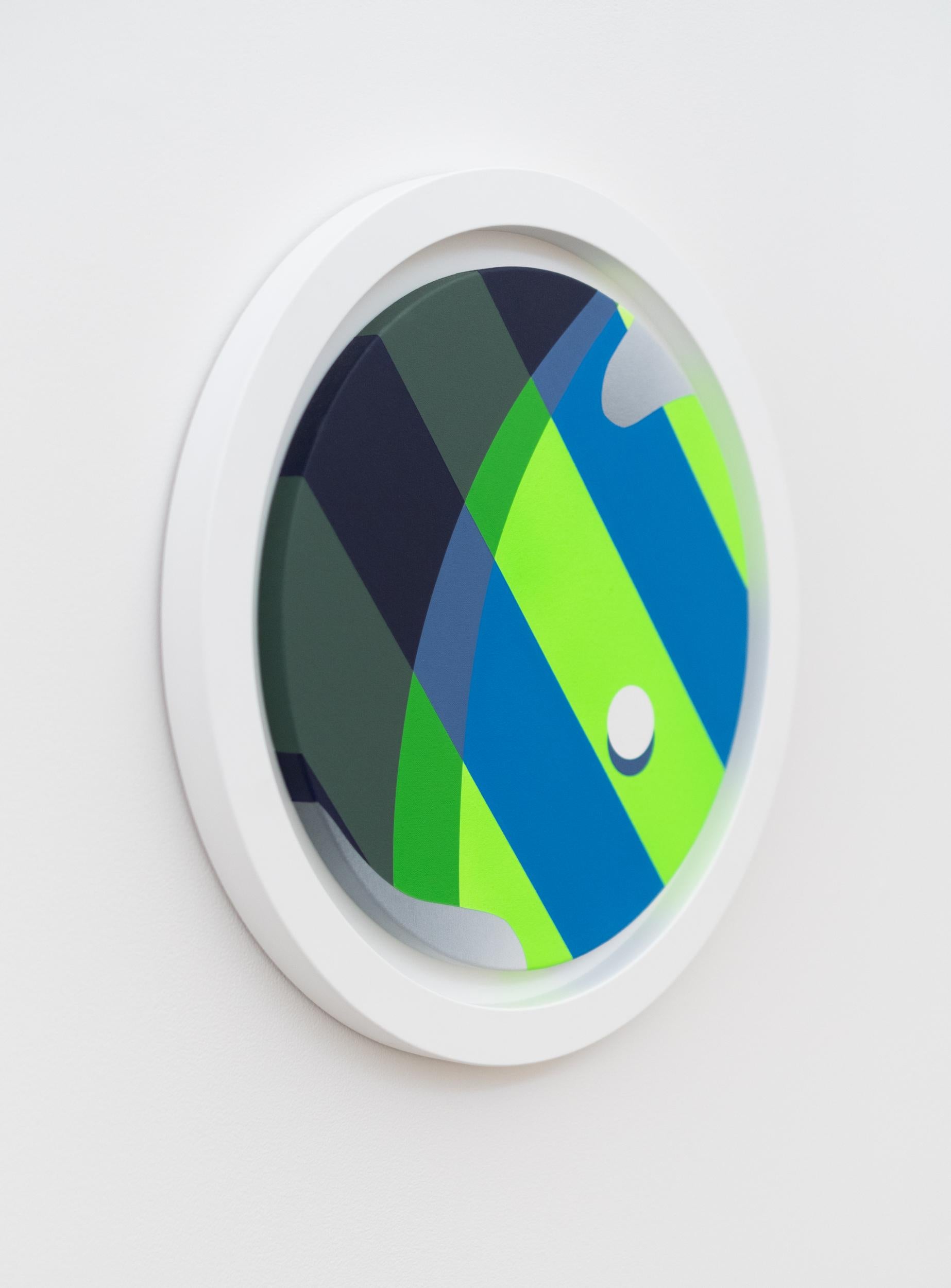 Questo quadro tondo astratto, contemporaneo e colorato, è opera dell'artista Sylvain Louis-Seize.
 
Il verde lime e il viola spuntano dalla tela in questo nuovo tondo (dipinto circolare) dell'artista canadese Louis-Seize. Fedele alle sue origini di