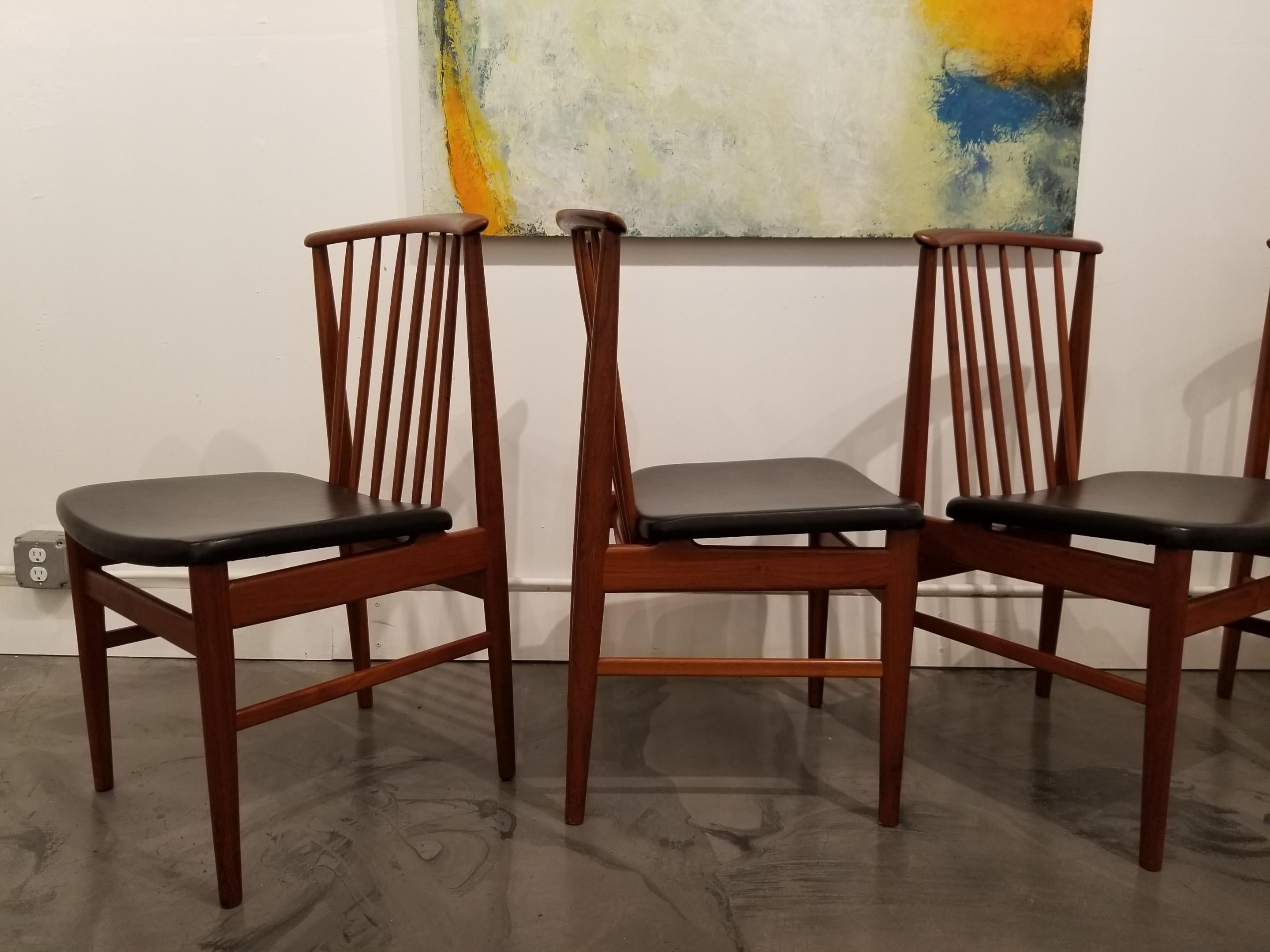 Mid-20th Century Teak Dining Chairs by Sylve Stenquist for DUX 