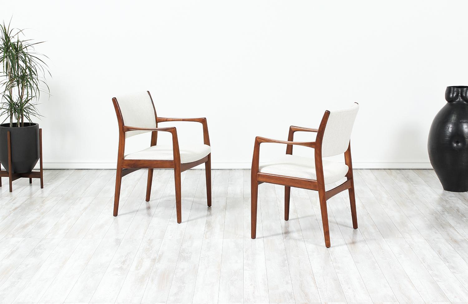 Scandinavian Modern Sylve Stenquist Model-431 Dining Chairs for DUX