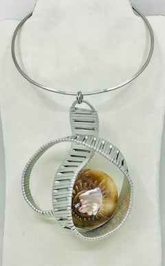 Sylvia Gottwald,  Emerald  Pendant on Choker Necklace.