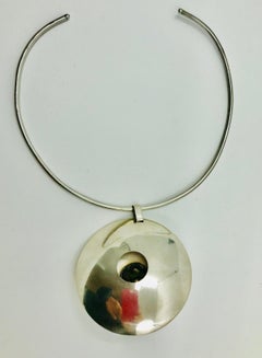 SYLVIA GOTTWALD, Large Pearl on a Silver Pendant and Silver Chocker
