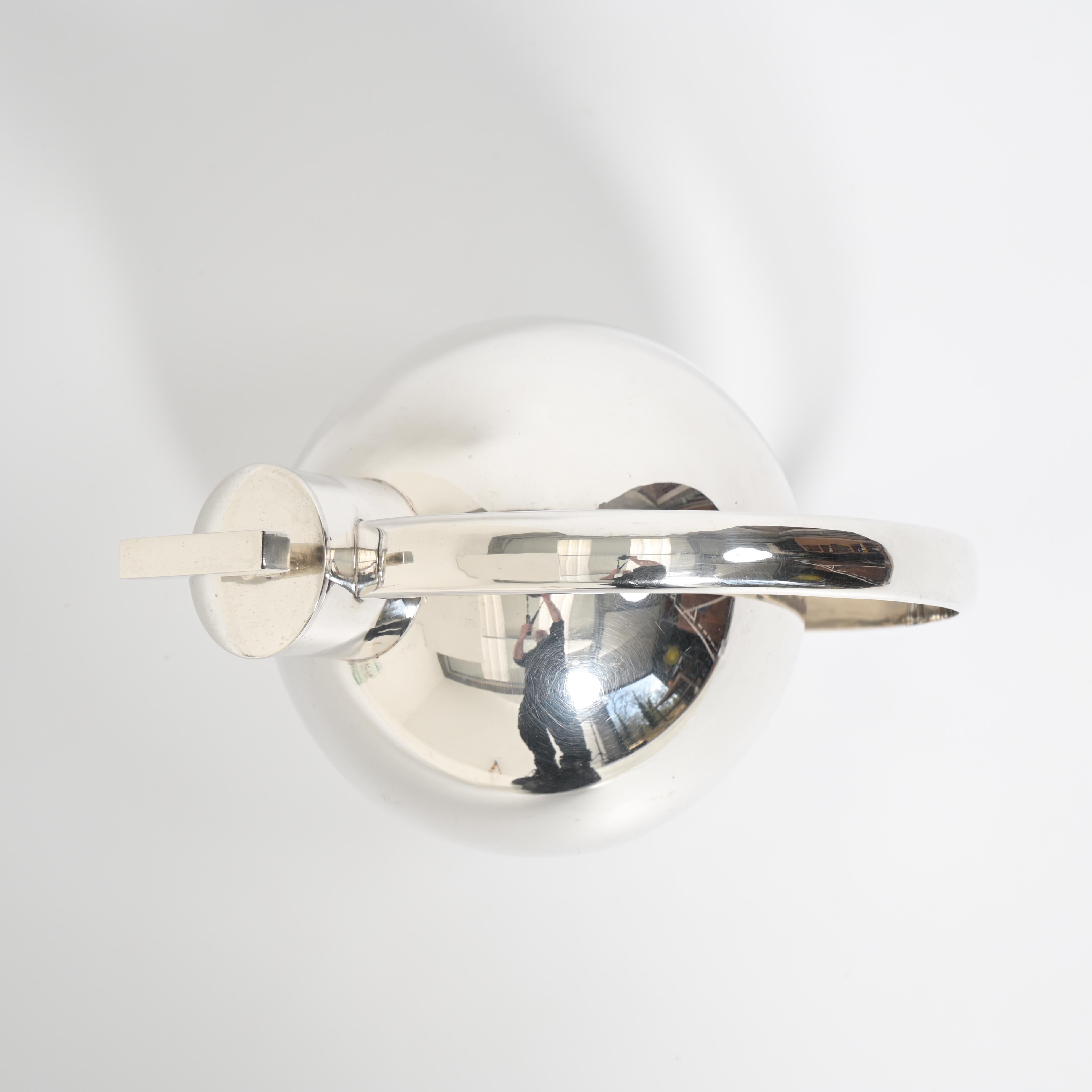 Sylvia Stave / Marianne Brandt Cocktail Shaker 835 Silver im Angebot 1