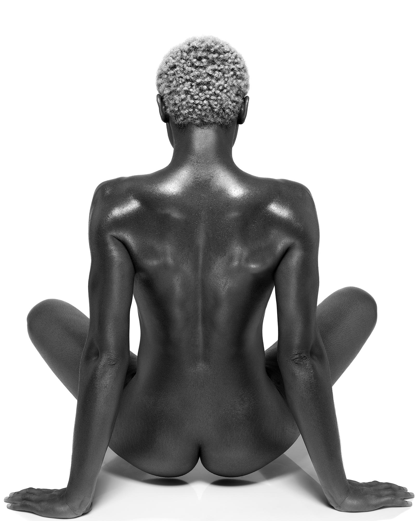 Sylvie Blum Nude Photograph – Weiblicher weiblicher Buddha, 21. Jahrhundert, zeitgenössisch, Fotografie