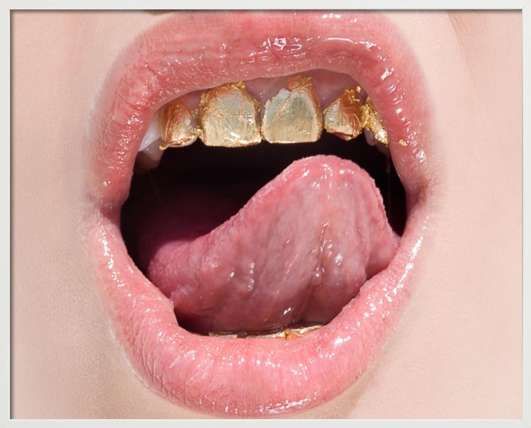 Golden Teeth, close-up of golden teeth, photographed by Sylvie Blum.

All prints are limited edition. Available in multiple sizes. High-end framing on request.

All prints are done and signed by the artist. The collector receives an additional