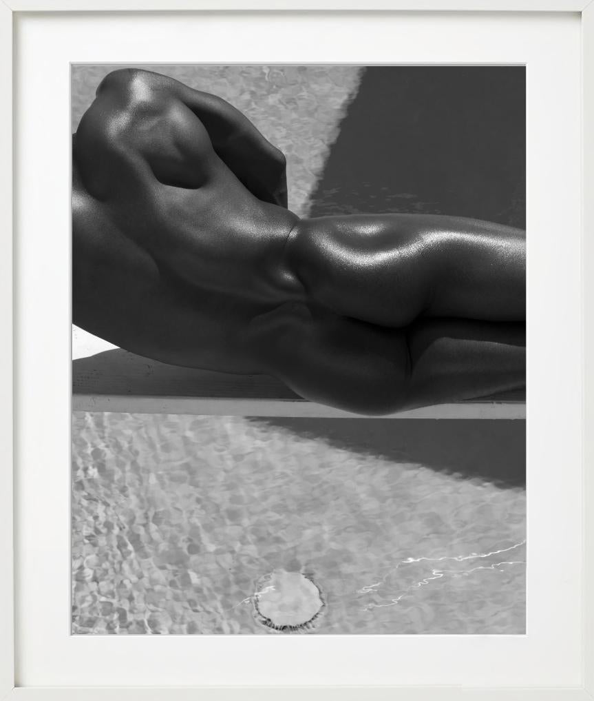 Nu masculin 6 - Nu de dos d'un homme, Diptych Fine Arts en vente 4