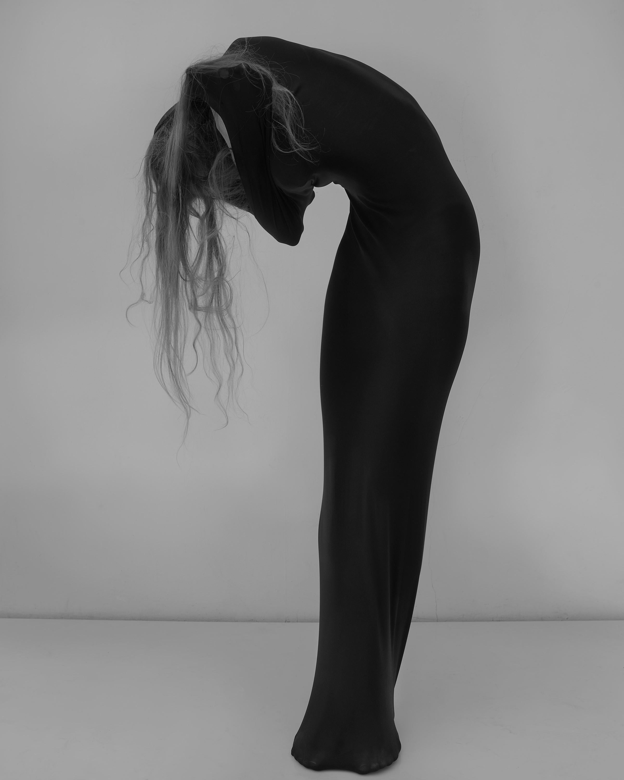 Sylvie Blum Figurative Photograph - 'Mysterious Bend' - Women of Summer Series, fine art photography, 2022