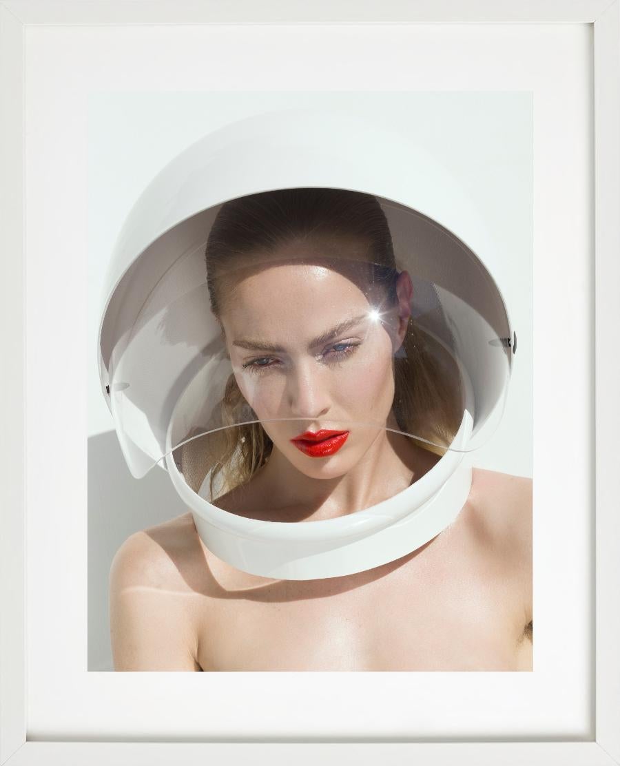 'Space Liela #2' - Space age Series, fine art photography, 2018 - Contemporary Photograph by Sylvie Blum