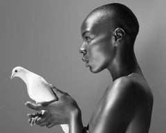 The piegon - model with piegon in her hand nude 