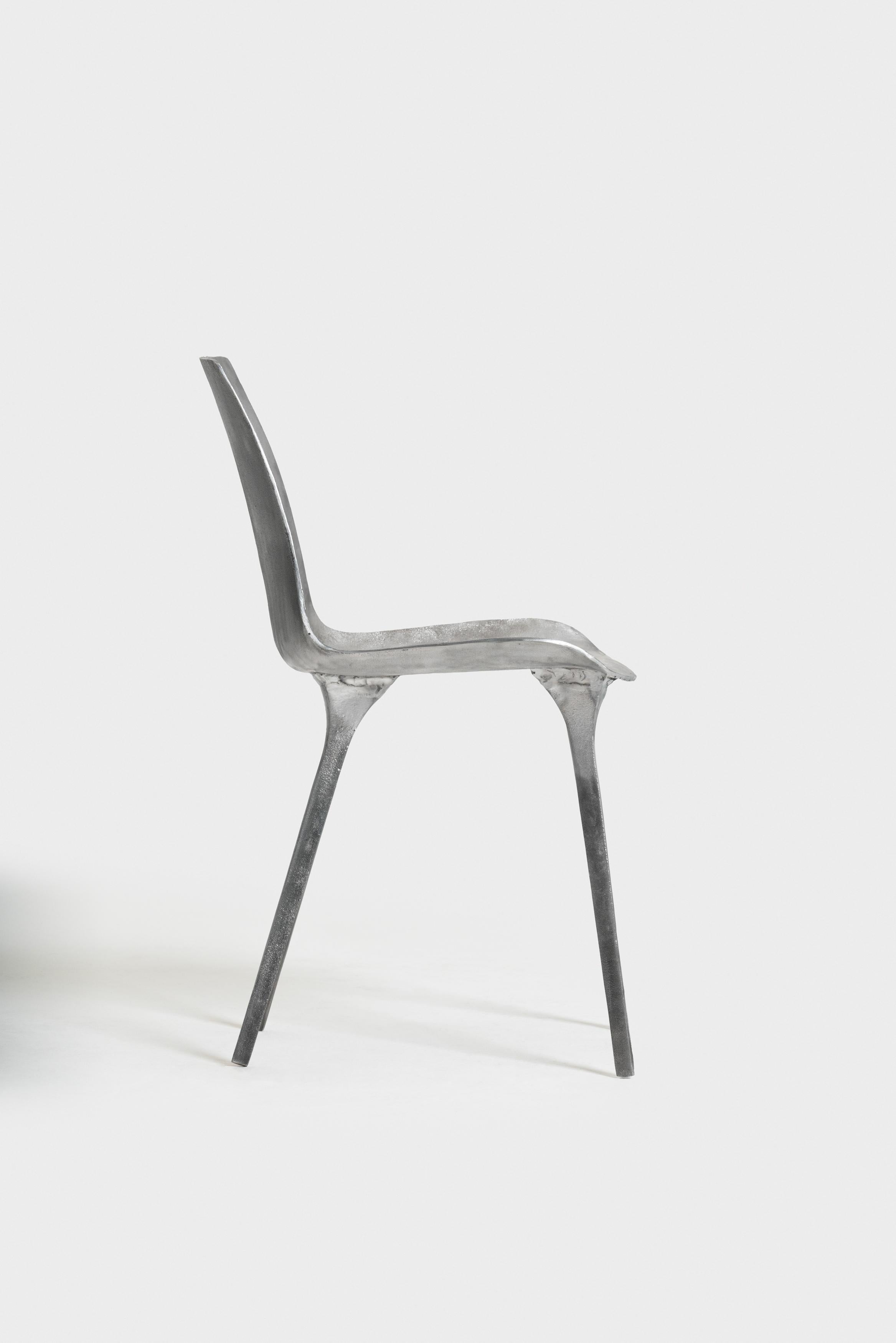 Silla Sylvie de Stefano del Vecchio en fusión de aluminio Siglo XXI y contemporáneo en venta