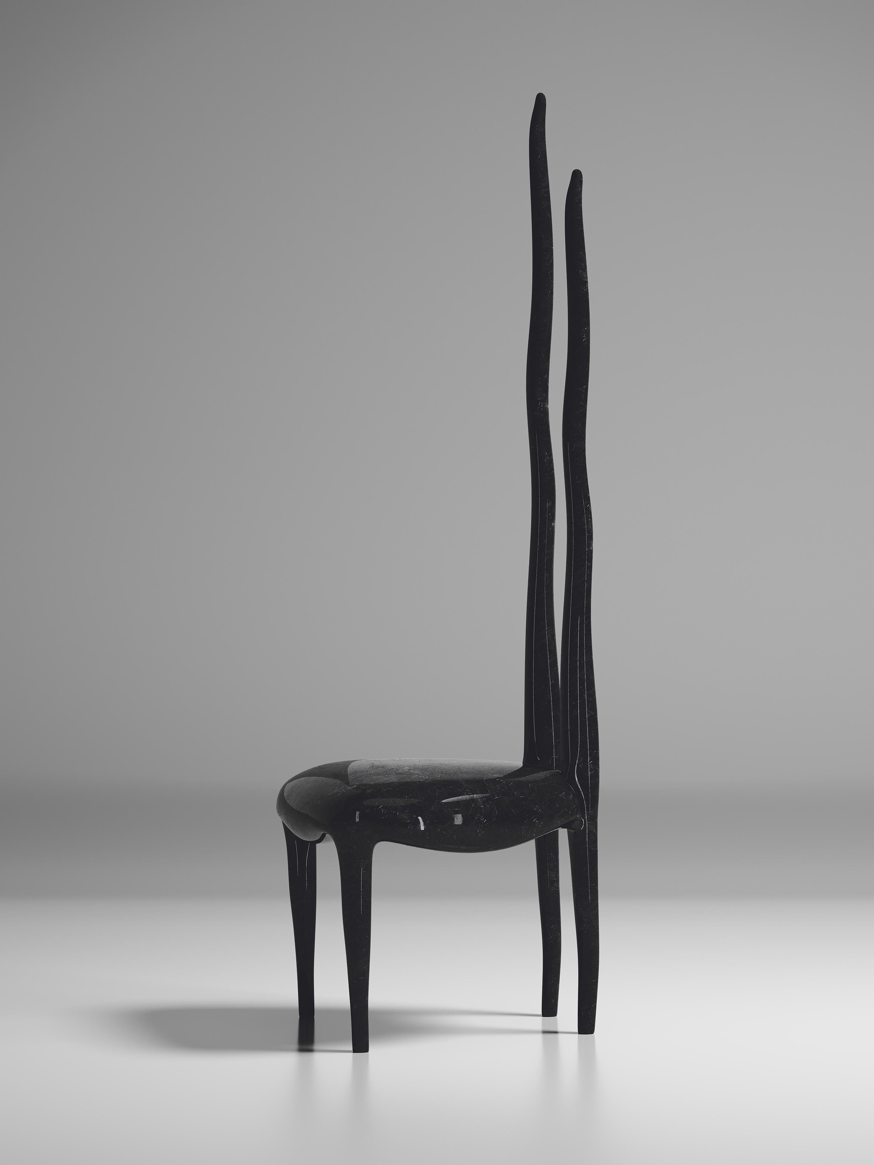Sylvie-Stuhl in schwarzer Stiftschale von R & Y Augousti (Art déco) im Angebot